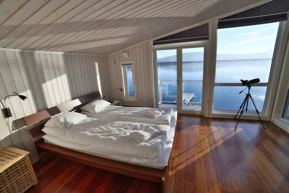 Deluxe_Cabin_Malangen_Resort_Norway_94792.jpg