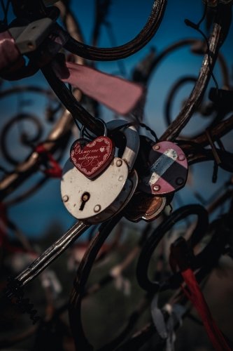 Padlock 2.jpg