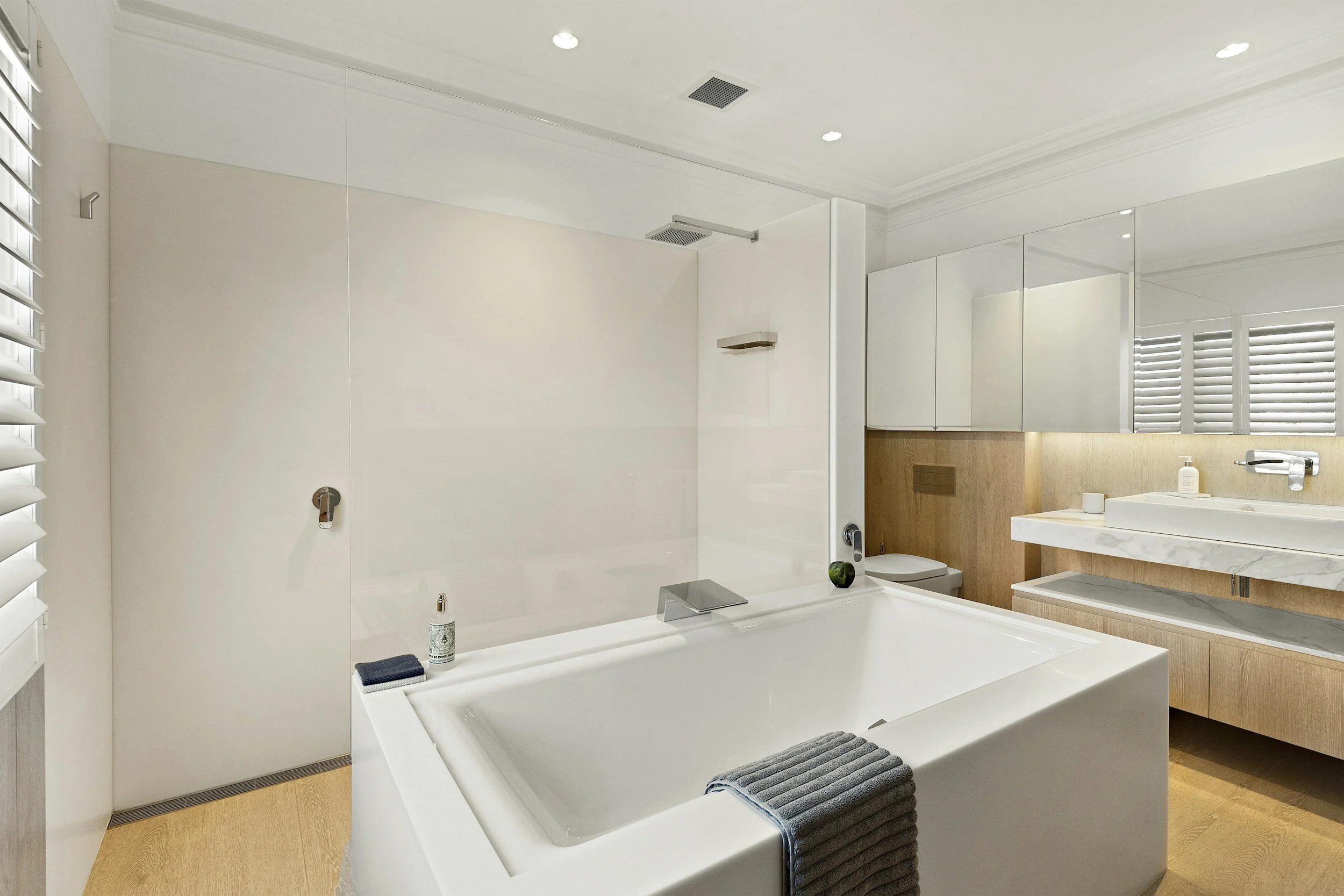 Bathroom & Laundry Inclusions