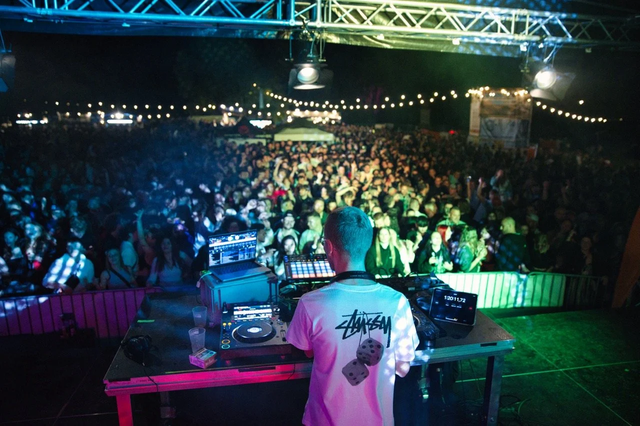 Groß (DX5A52101).jpeg