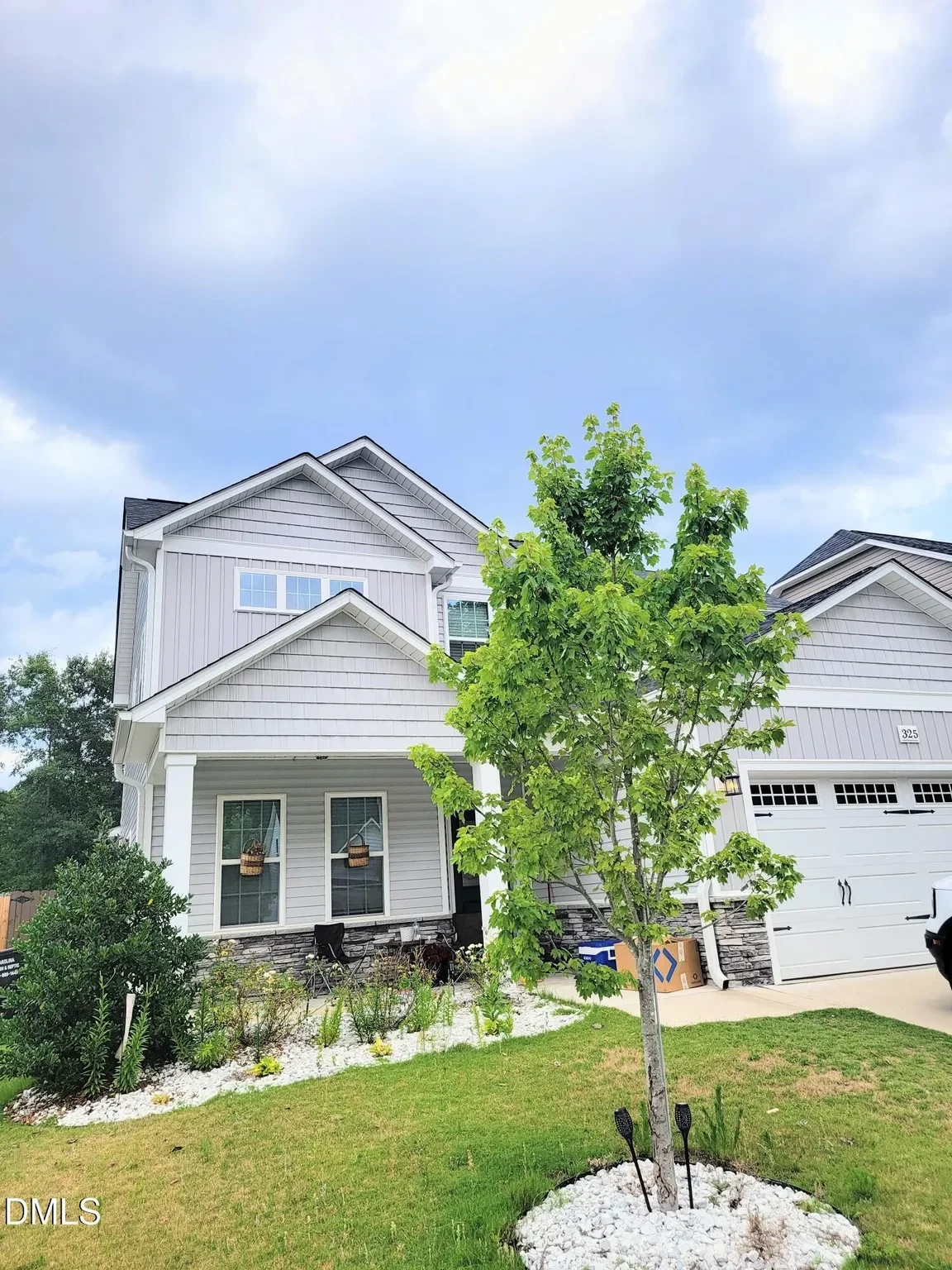 Whetstone Dr<span>3 Beds • 2.5 baths • 1,738 sqft</br>$2,300/Month</span>
