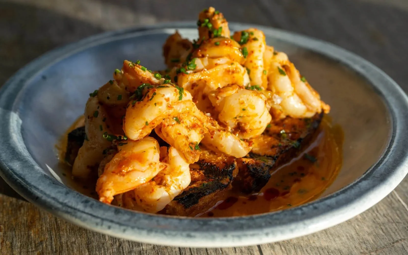  Mexican Pink Shrimp, Smoked Chiles, Roasted Garlic, Lemon Butter, Garlic Oil, Aleppo Pepper, Charred Sourdough 