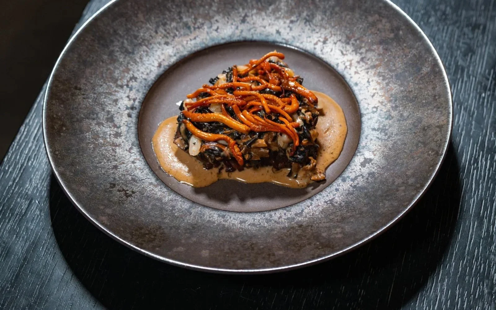  Grilled Beeswax-Aged Lamb Saddle, Porcini Mushroom-Sea Truffle Paste, Mushroom-Preserved White Asparagus-Razor Clam Ragù, Lamb Fat-Clam Dashi Sauce, Cordyceps Mushroom Conserva 