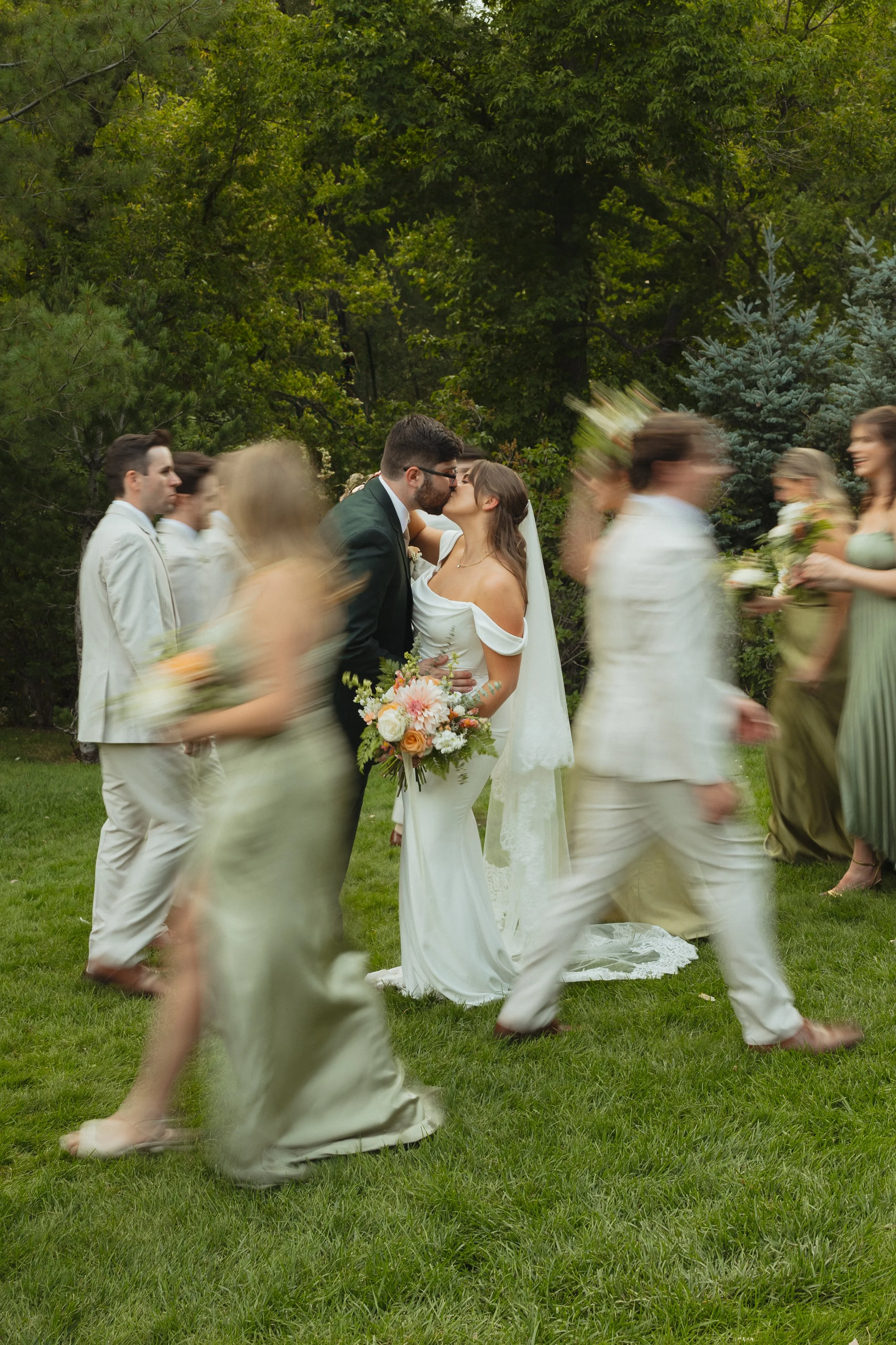 The most beautiful wedding at Boulder Creek by Wedgewood.
