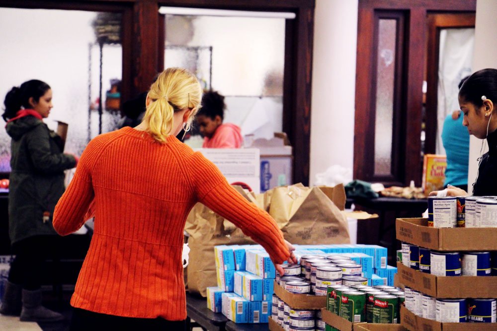 Advent Community Lunch Distribution