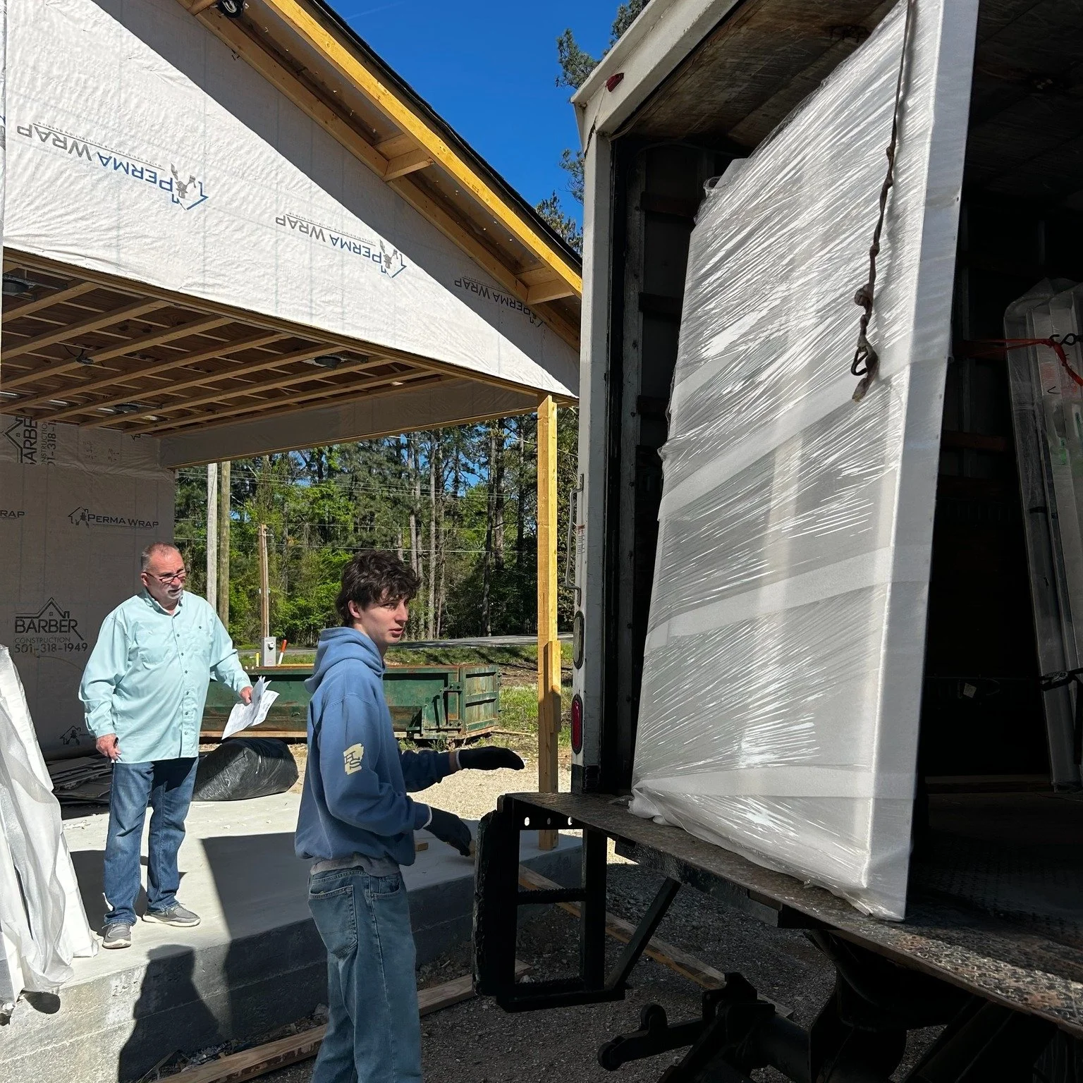 📢 Did you know?
Peter&rsquo;s is in the window business too!

Here&rsquo;s our crew making a WeatherBarr Windows delivery &mdash; a name a lot of people in Hot Springs already know and trust. If you&rsquo;re building a new home, replacing old window