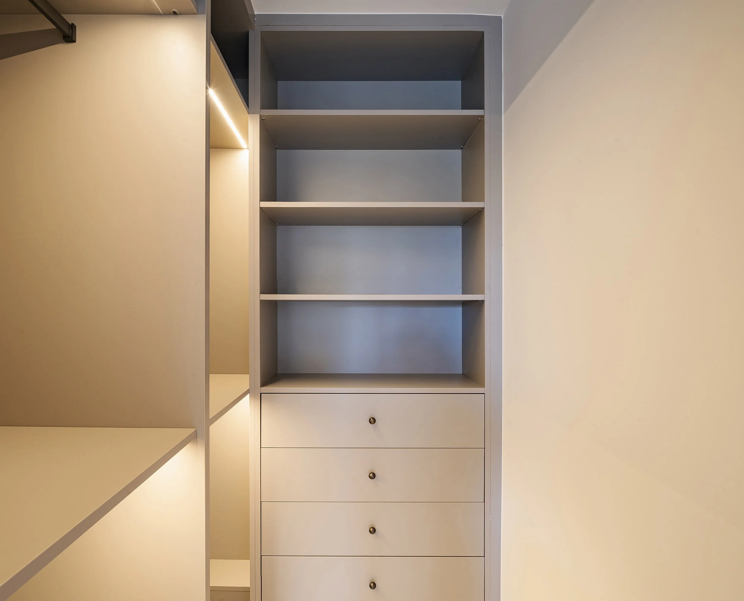 5 SUITE VESTIDOR GERONA.jpg