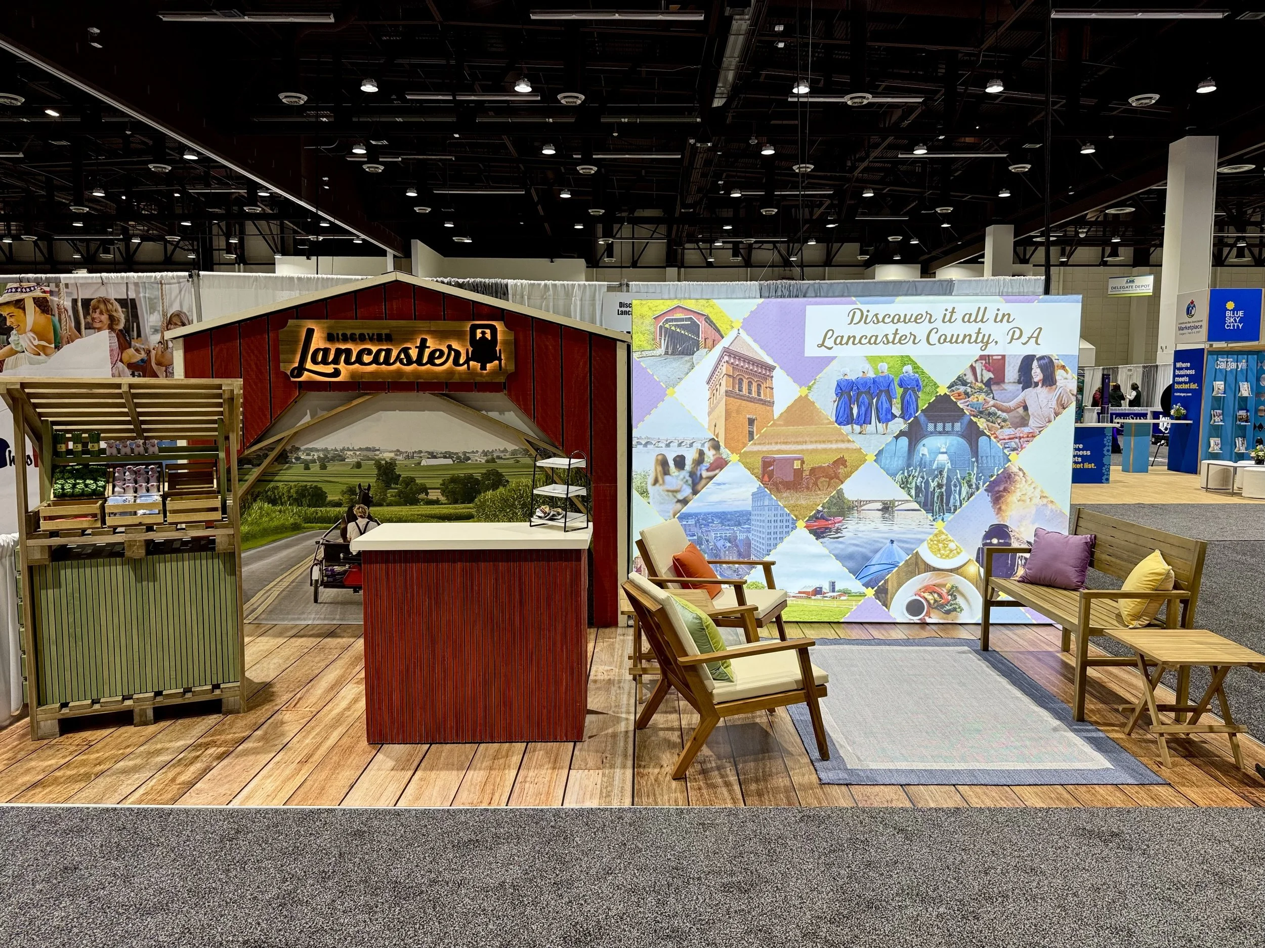 10x20 custom exhibit for travel-tourism company, Discover Lancaster