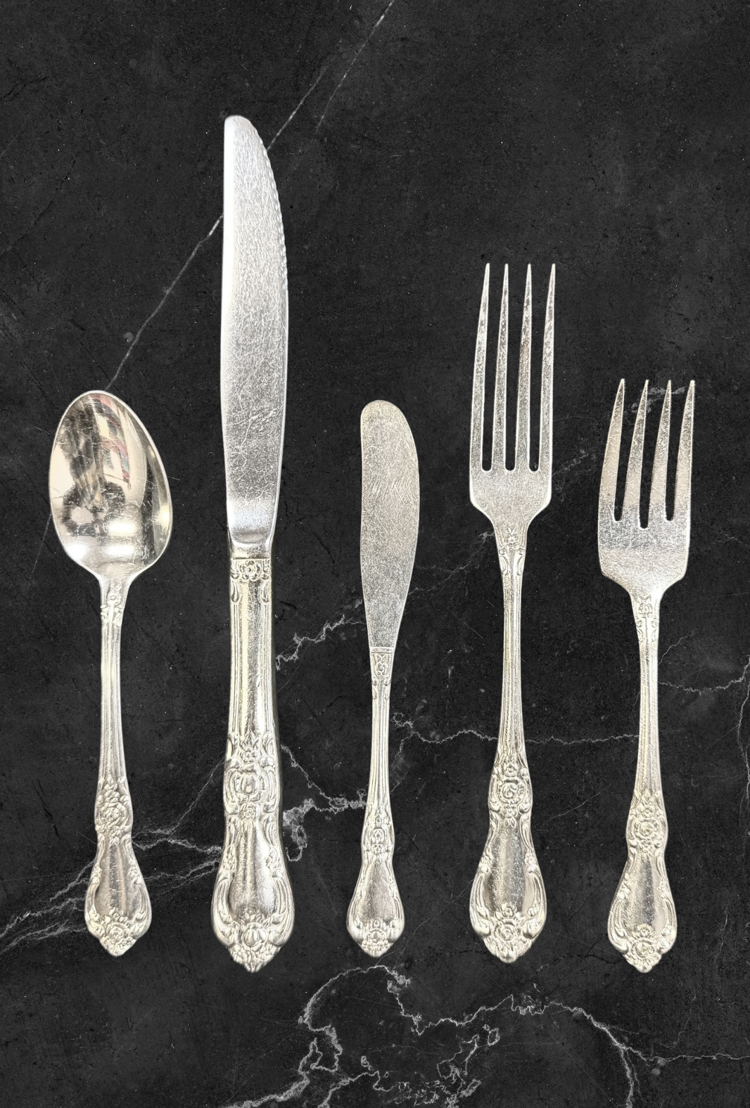 VANESSA SILVER PLATED FLATWARE