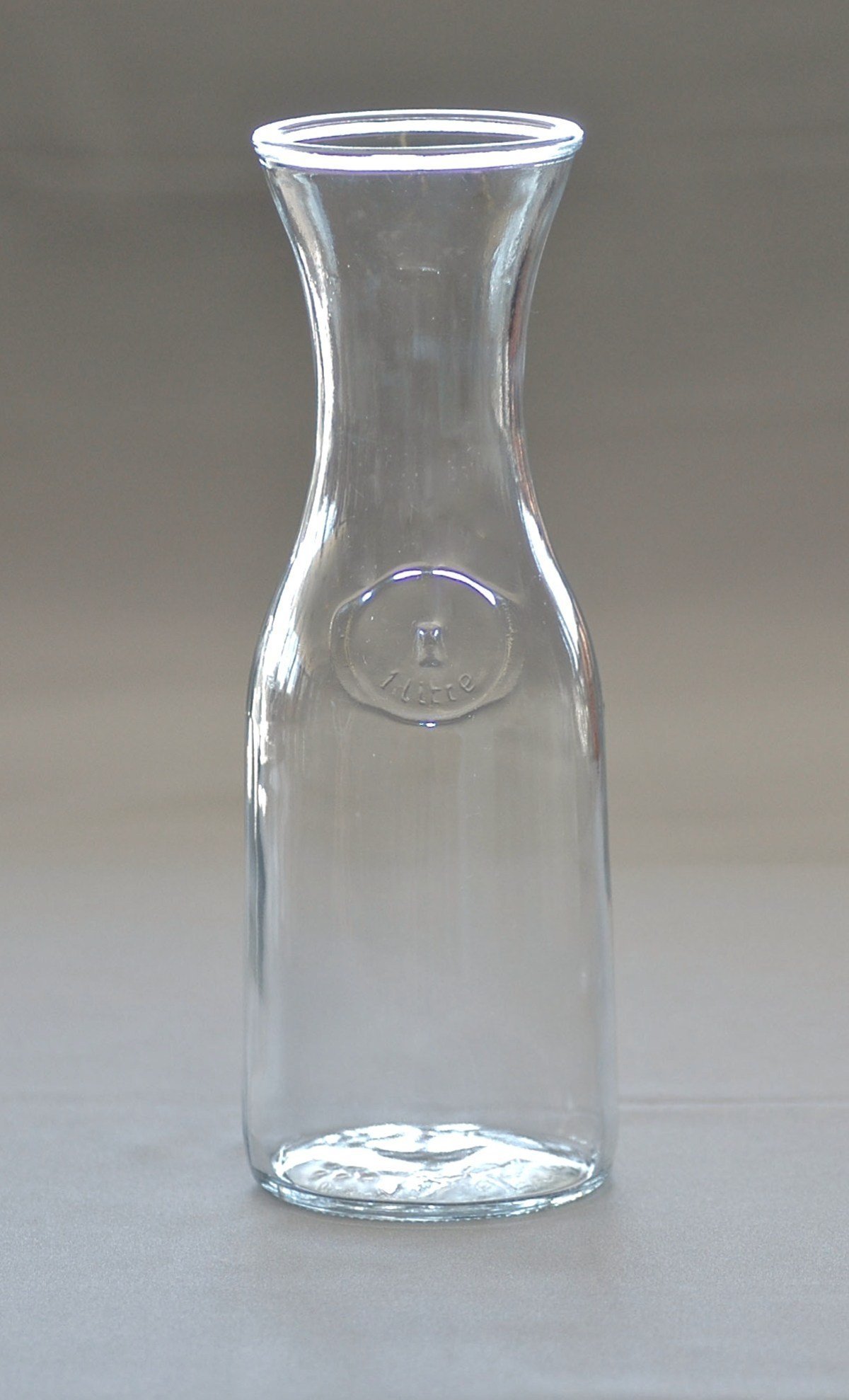 GLASS WINE CARAFE (FULL LITER)