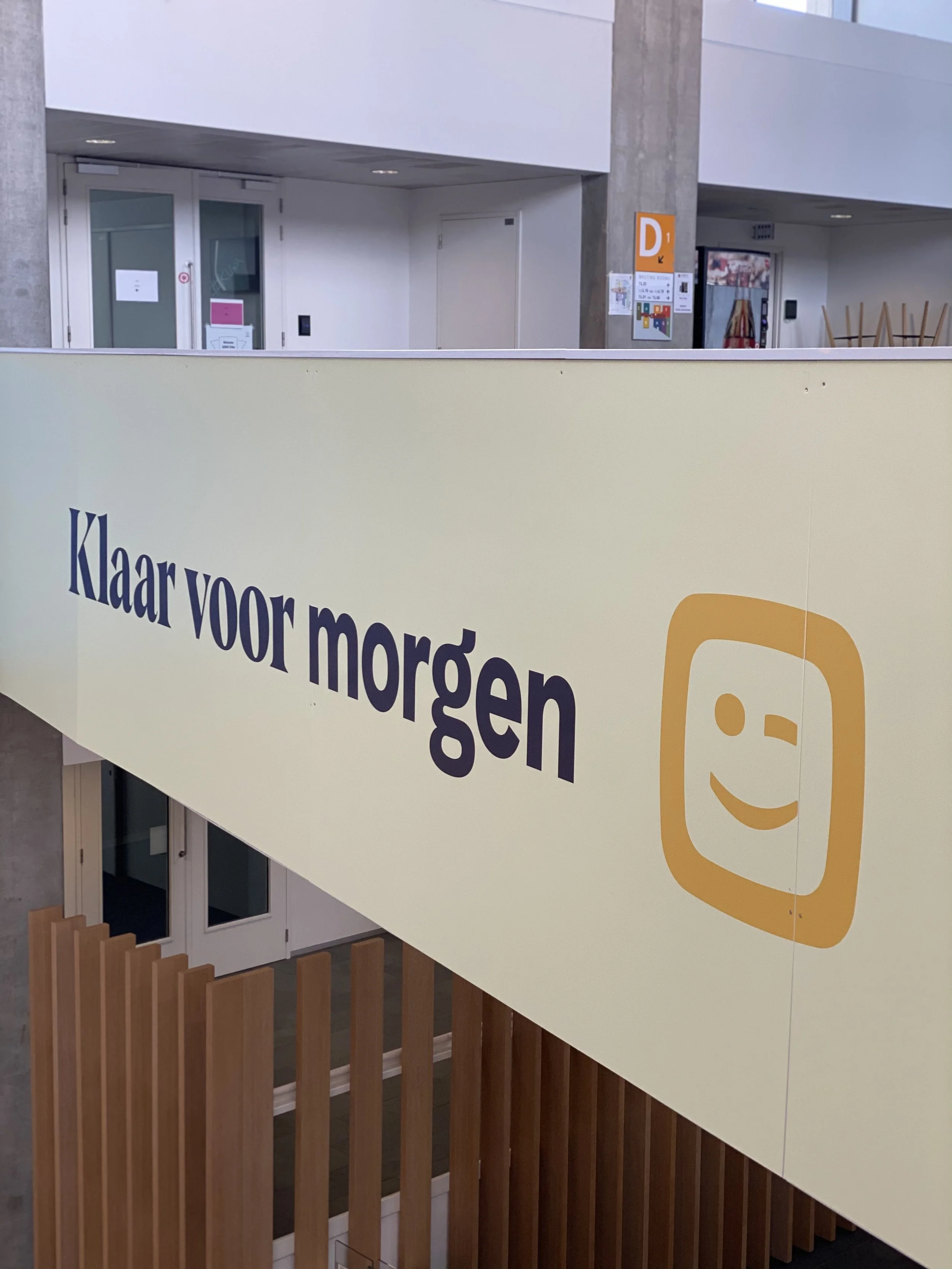 Telenet-Mechelen_inkomhal_03.jpeg