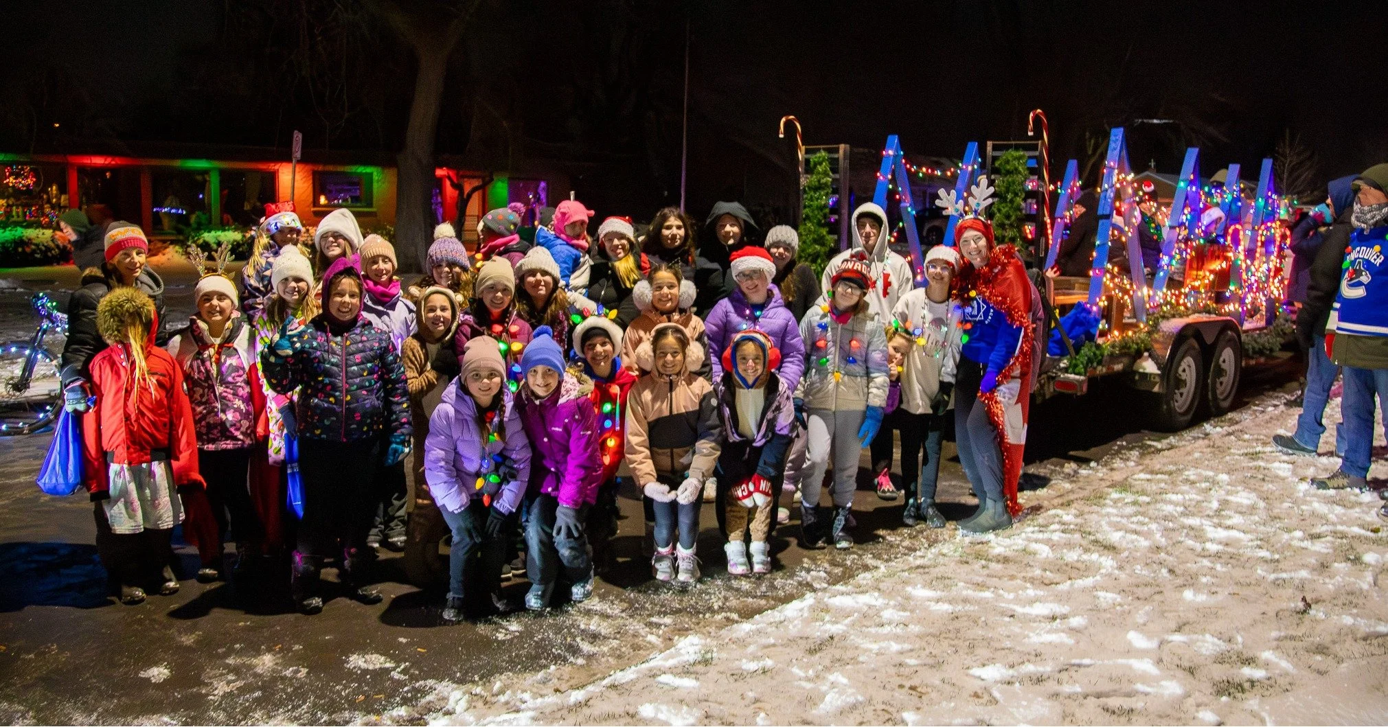 Shout out to everyone who came out to the 🎅 Blenheim Santa Claus Parade! We had so much fun dancing the night away and seeing everyone cheer on the dancers. 

We love the entire community and are so proud to share in the many wonderful events. Happy
