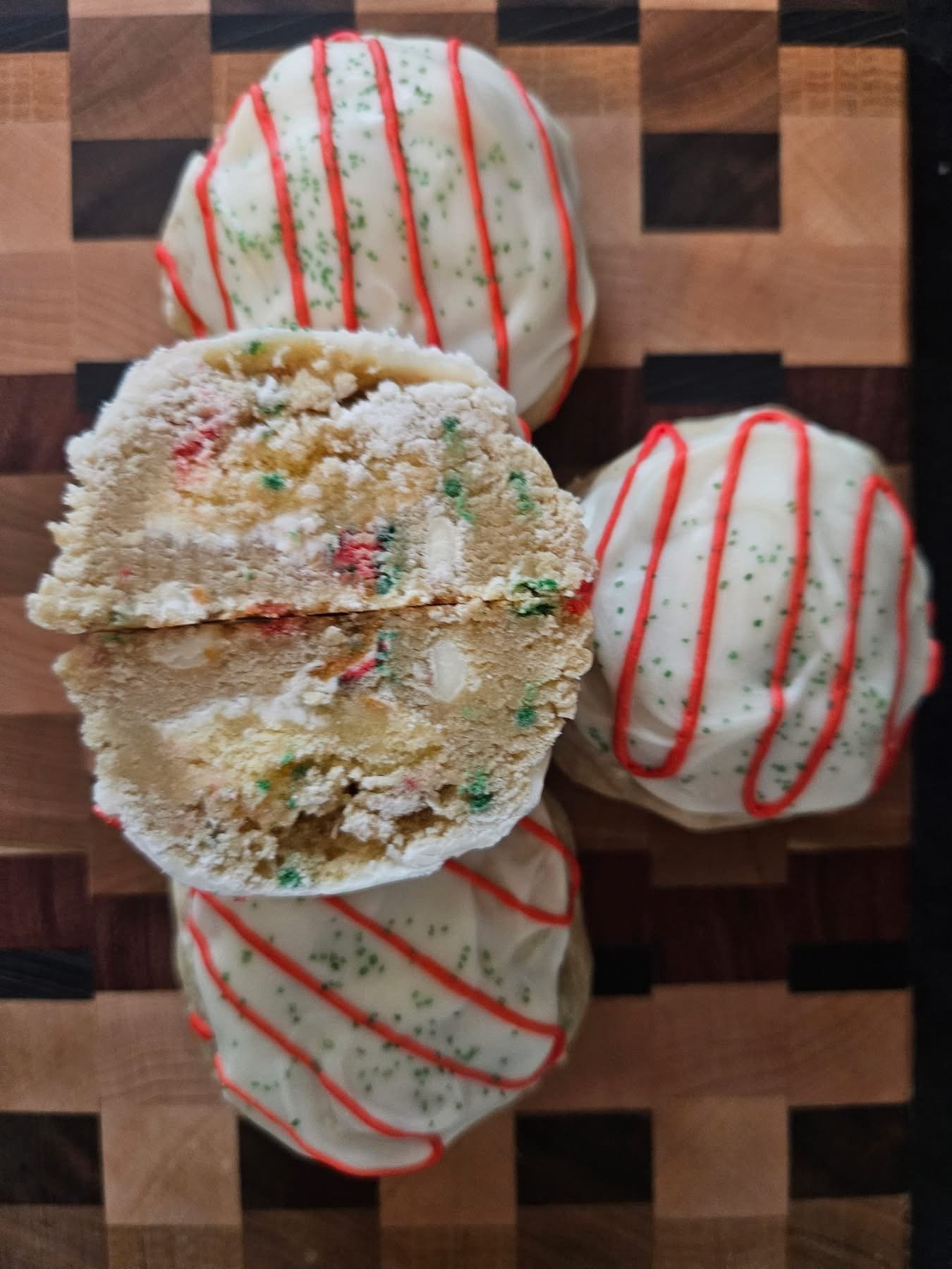 Christmas Tree Cake Cookie Recipe
By: Sammy's Sweets