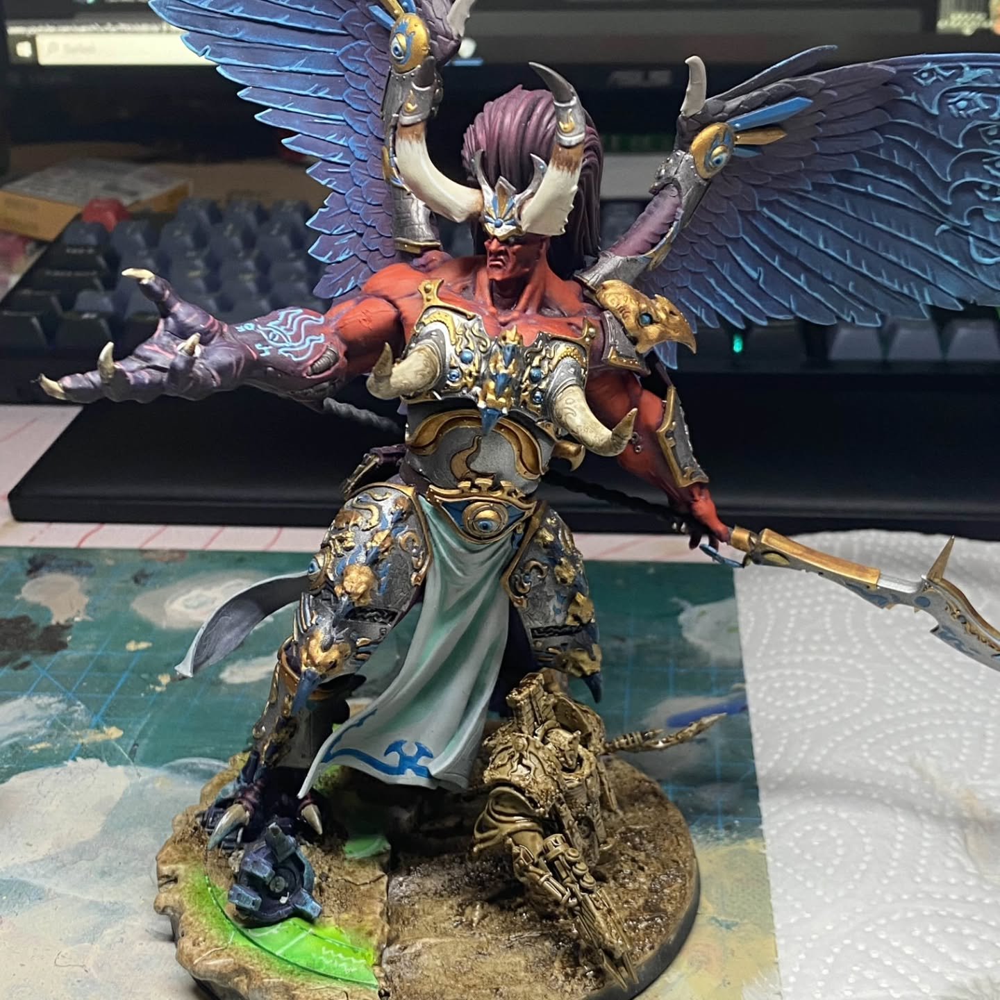 Diesen WIP-Wednesday gibt's wieder etwas in allen Gr&ouml;&szlig;en!
.
.
.
.
.
.
.
.
#Warhammer #warhammer40k #forgeworld #gamesworkshop #paintingwarhammer #miniaturepainting #miniatures #mini #rosenheim #rtc #painting #bushidorisensun #arachnophobia