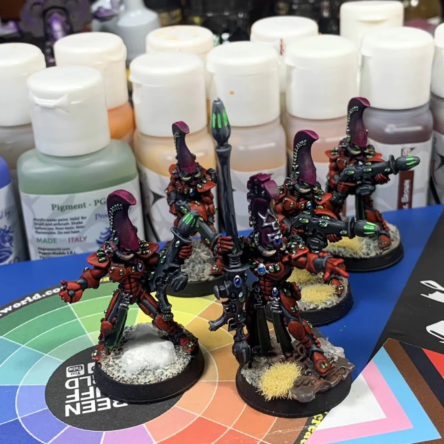 Heute gibt's auch mal wieder etwas Fertiges!
.
.
.
.
.
#Warhammer #warhammer40k #forgeworld #gamesworkshop #paintingwarhammer #miniaturepainting #miniatures #mini #rosenheim #rtc #painting #bushidorisensun