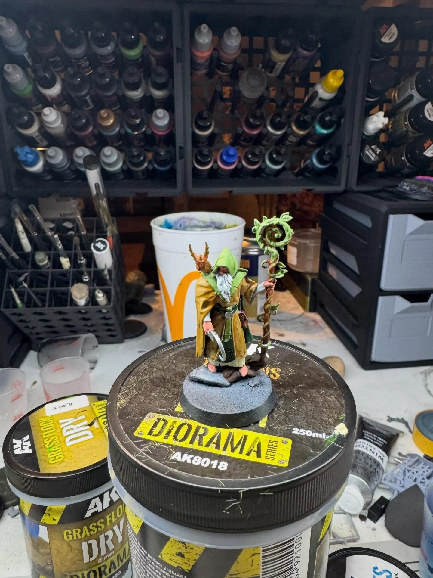 Diesen WIP Wednesday gibt&rsquo;s Darkwater, Bushido und etwas Monsterpocolypse!
.
.
.
#warhammer #rtc #bushidorisensun #tabletop #painting