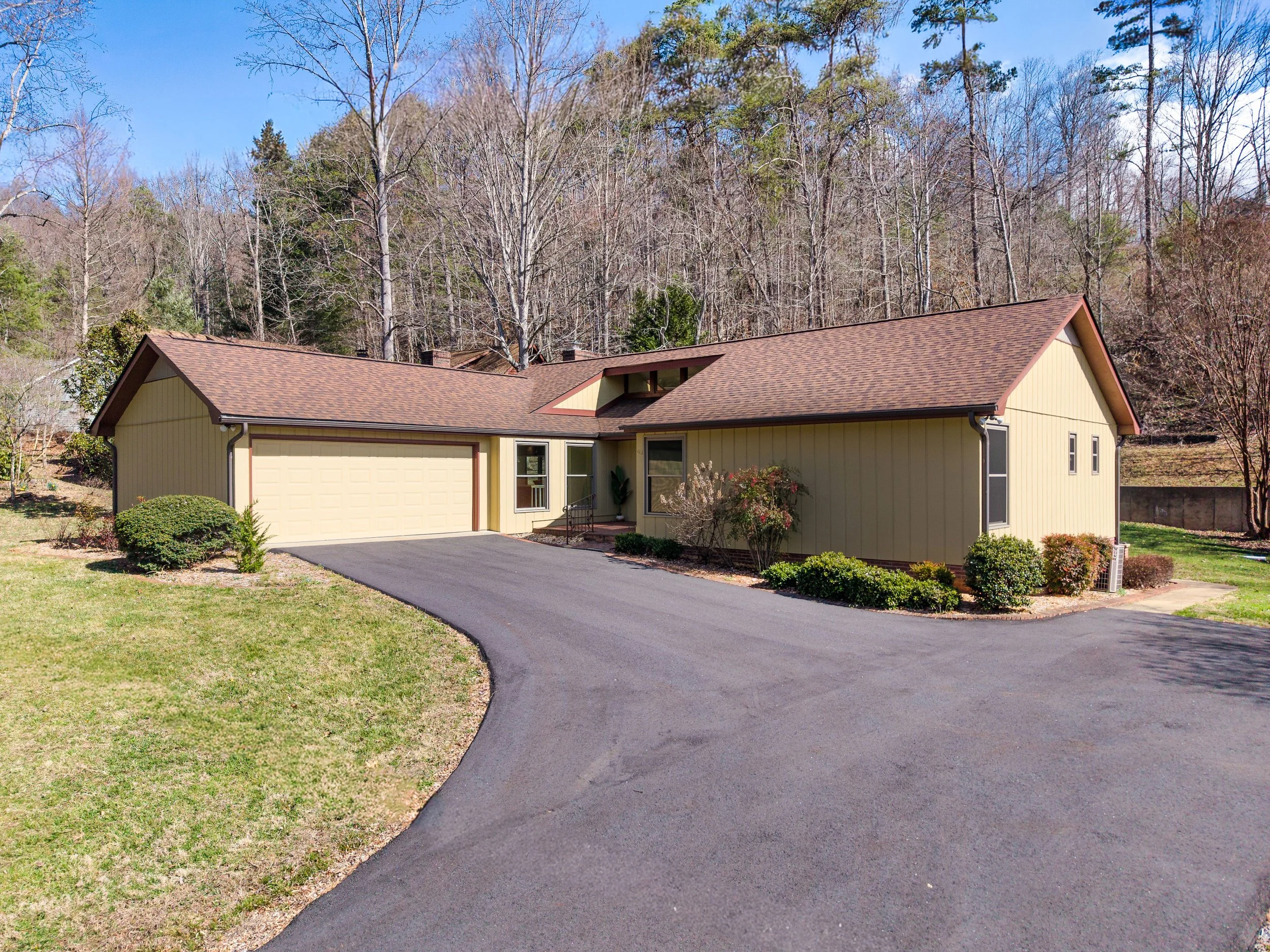 1---63-Pinecroft-Rd---Drone-and-Exterior---Real-Estate-Photography--Skywalker-Air-.jpg