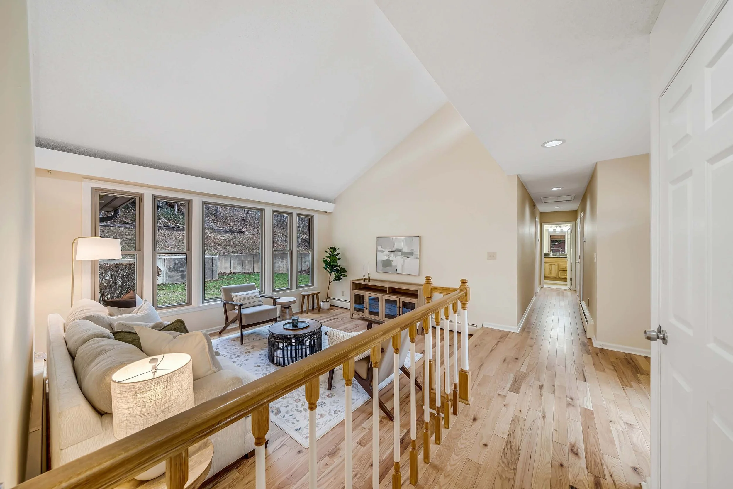 6 - 63 Pinecroft Rd - Interior - Real Estate Photography- Skywalker Air .jpeg