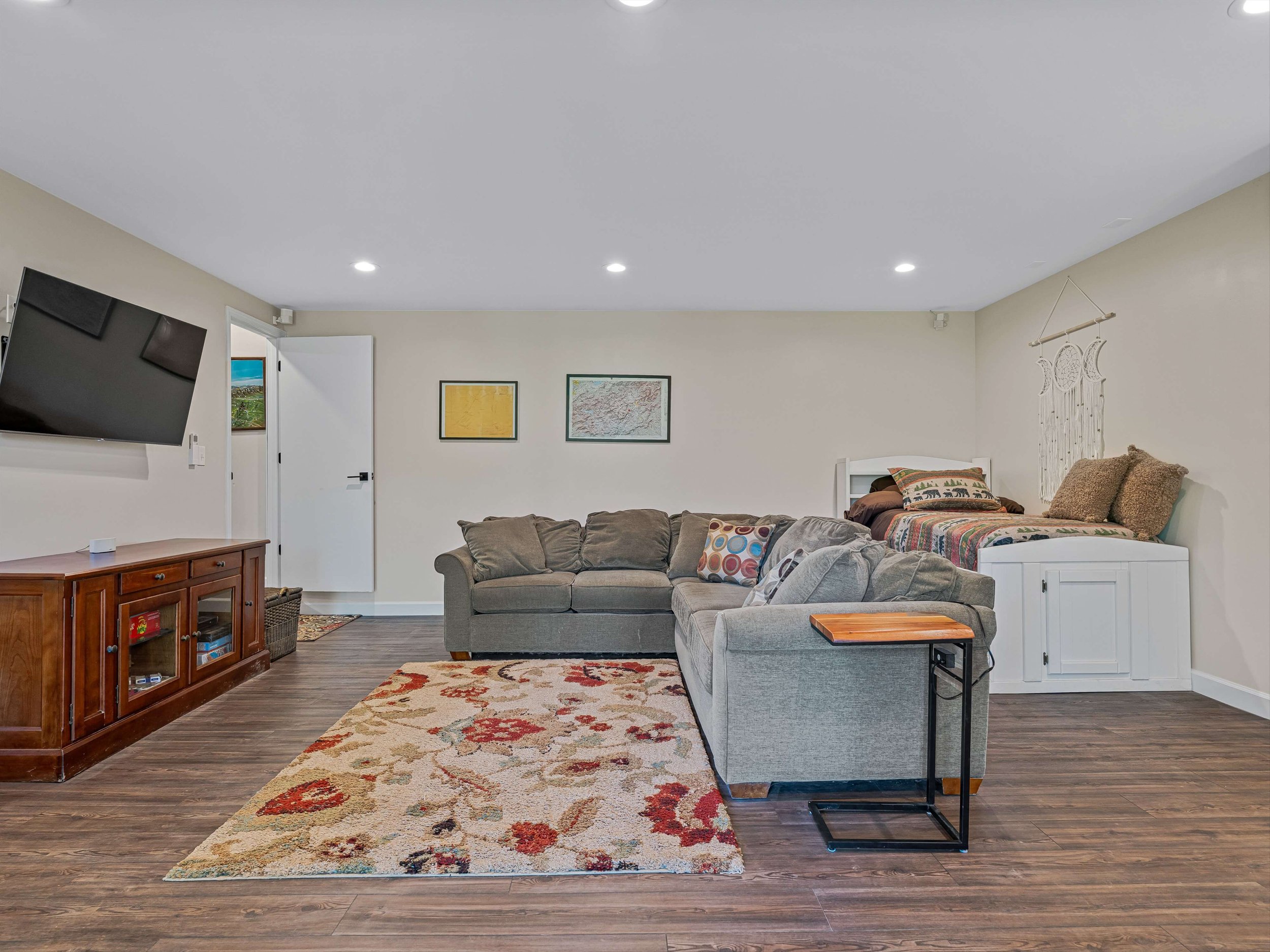 45-382 BLACK OAK COVE-45.jpg