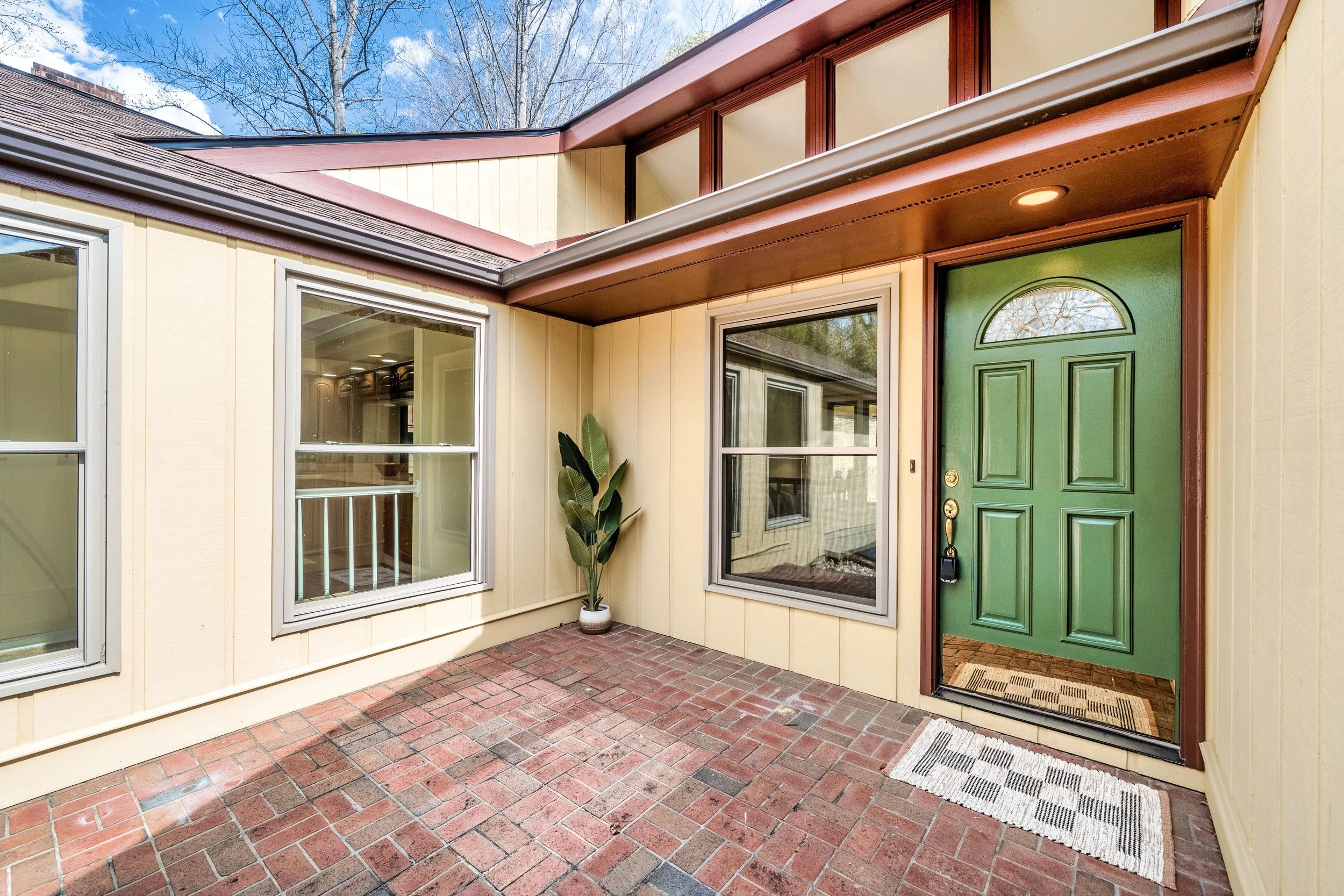 23---63-Pinecroft-Rd---Drone-and-Exterior---Real-Estate-Photography--Skywalker-Air-.jpg