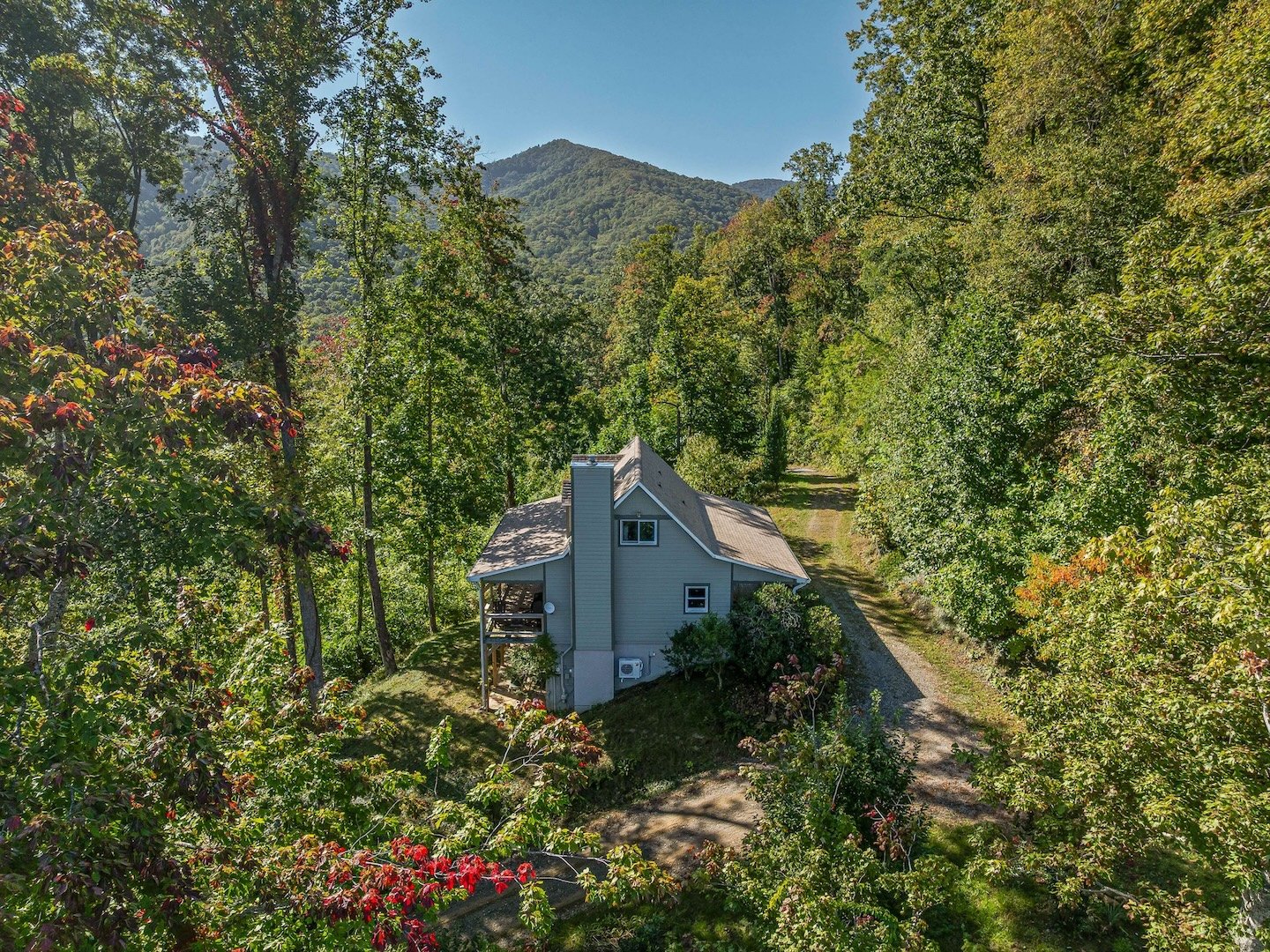 04-382 BLACK OAK COVE-04.jpg