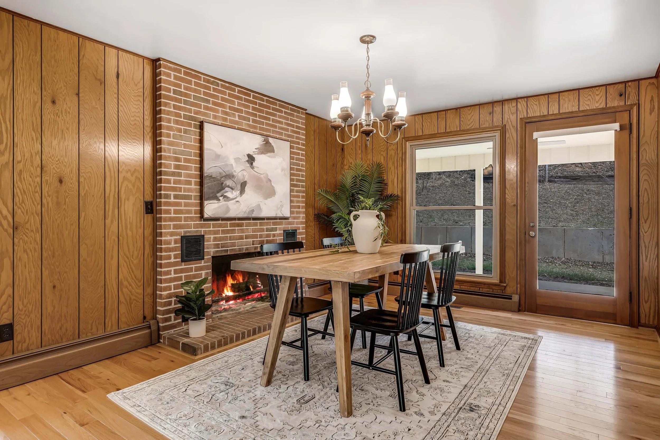 16 - 63 Pinecroft Rd - Interior - Real Estate Photography- Skywalker Air .jpeg