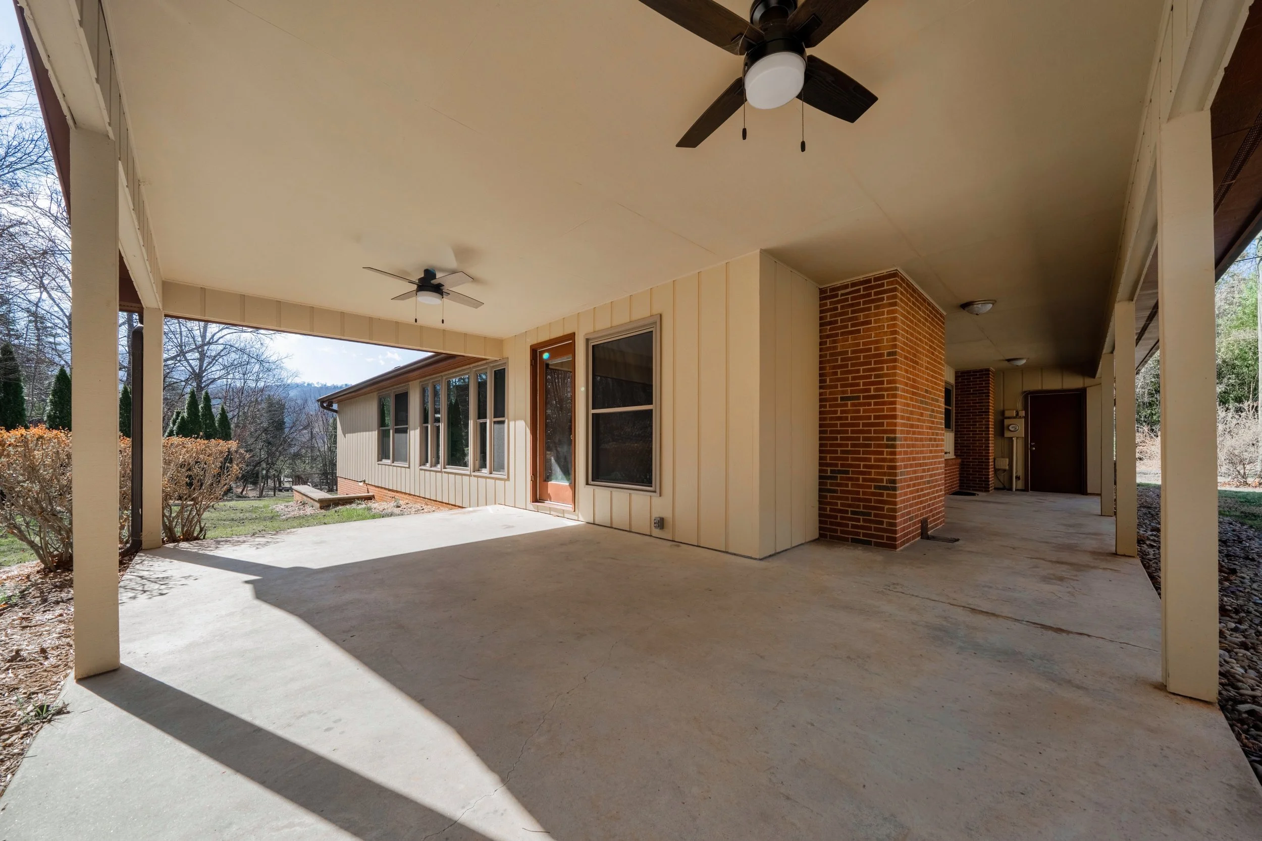 20 - 63 Pinecroft Rd - Drone and Exterior - Real Estate Photography- Skywalker Air .jpeg