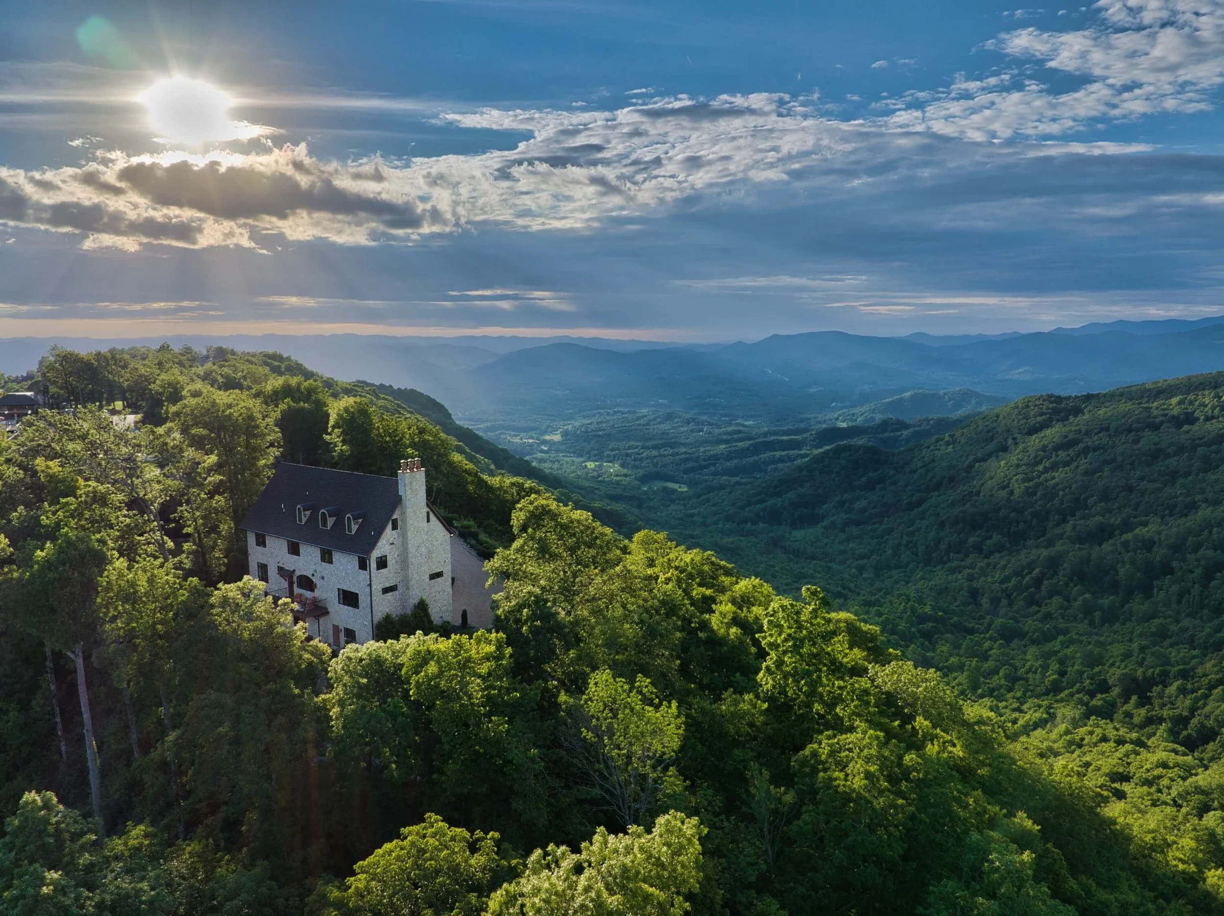 2-Skywalker-Air-278 Snow Ridge Drive-ashton-peters-realtor-luxury-listing-agent-sold-grand-highlands-hendersonville-asheville-nc-views.jpeg