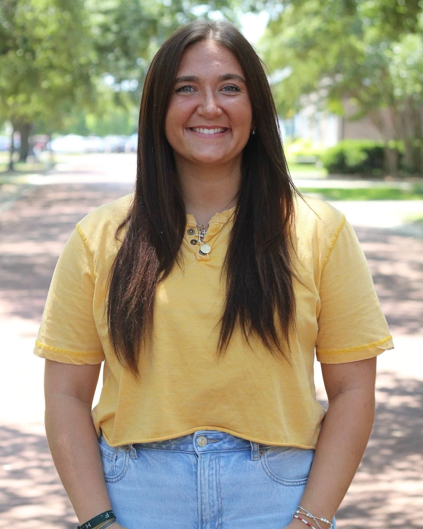 MEET THE TEAM!

Our final member of our team is our intern, Presley Bonner!

Pick out the lie! 

1. She was prom queen. 
2. She plays the guitar. 
3. She has 3 siblings.