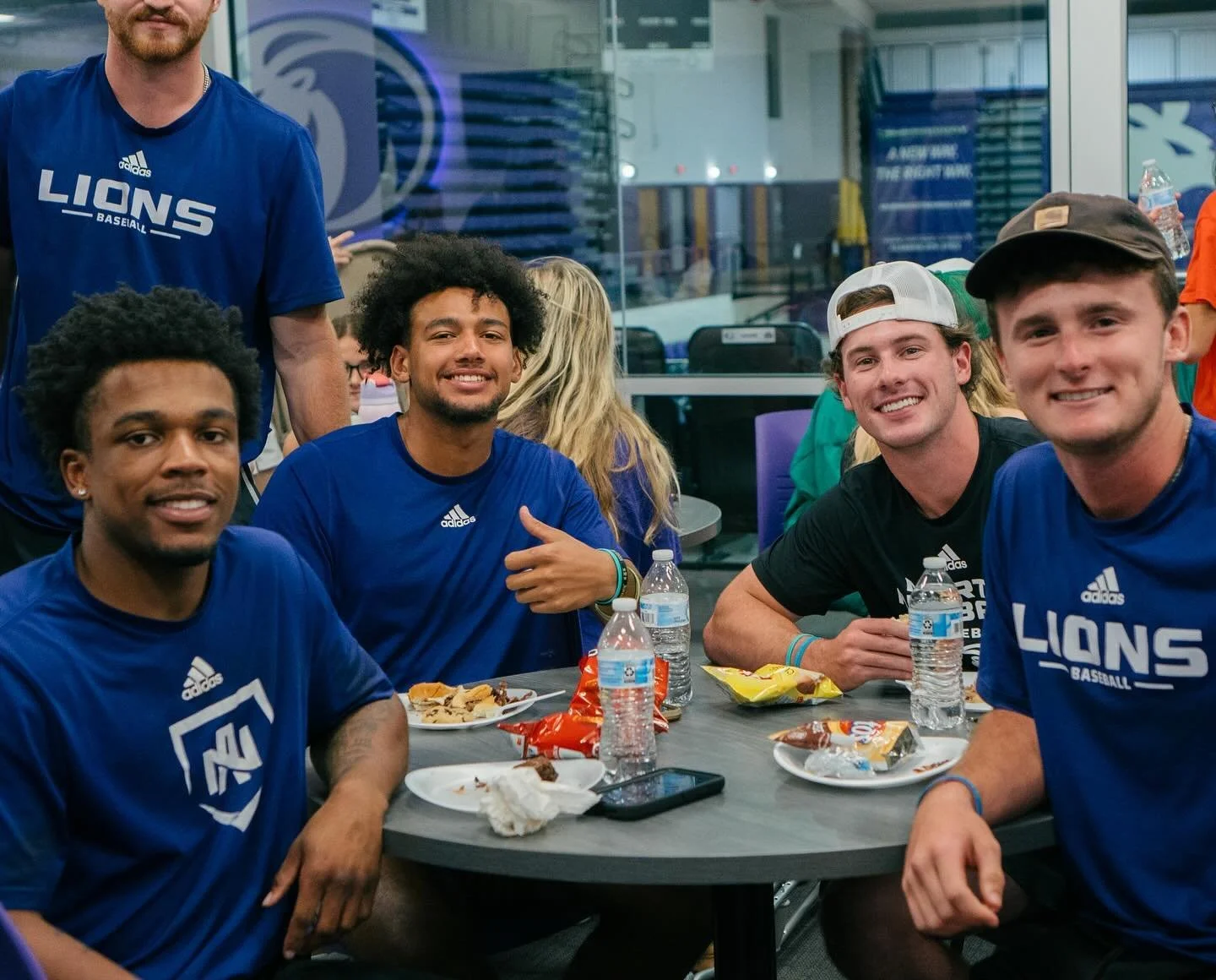 COnnect #1 

Our first meeting of the semester was fun with you guys! We hope y&rsquo;all enjoyed it as much as we did! It was great getting to meet new people and reconnect with friends 😁

This week we talked about what it means and looks like to &