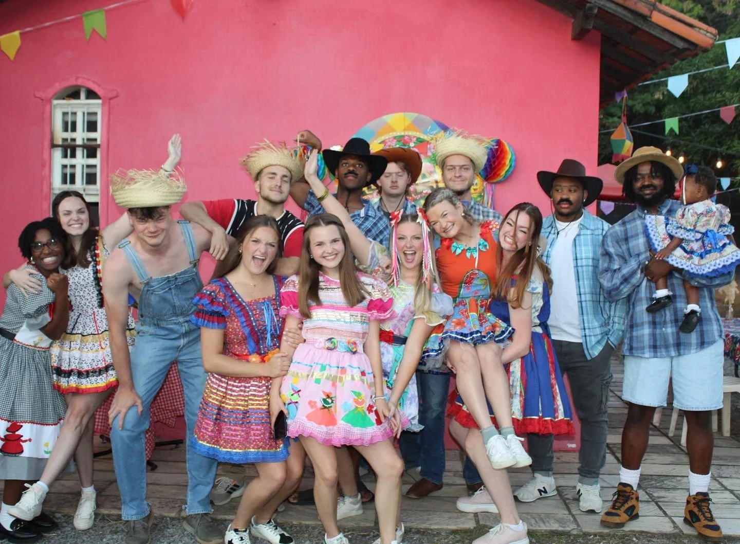Cross Cultural Project Brazil
This summer, 2 South students spent 8 weeks on an overseas summer project alongside students from Southern Miss and Troy. They partnered with Campus Outreach in Belo Horizonte, Brazil.

&ldquo;I think one of my biggest t