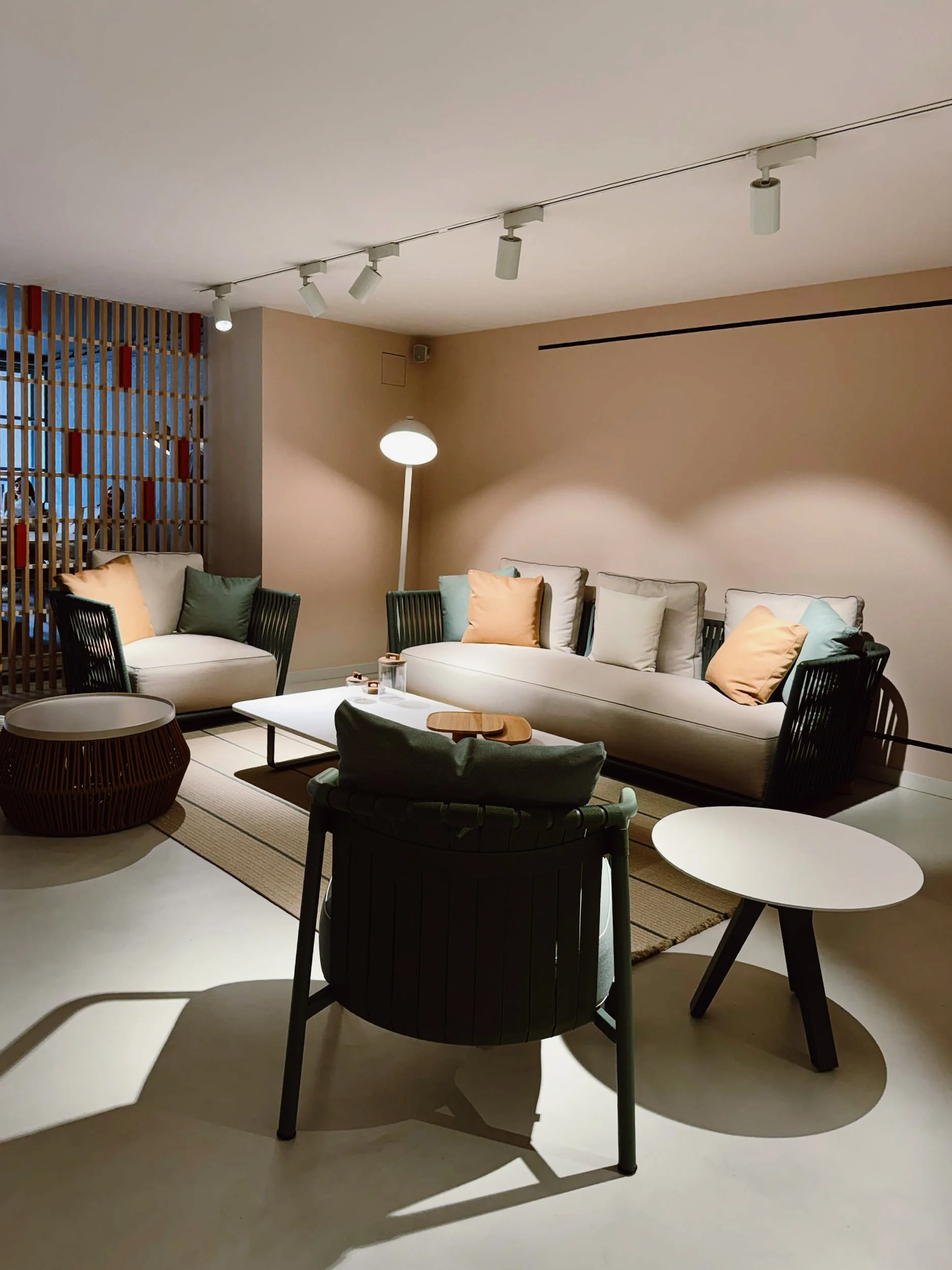 visita-kettal-vibia-vector-mais-28.jpg