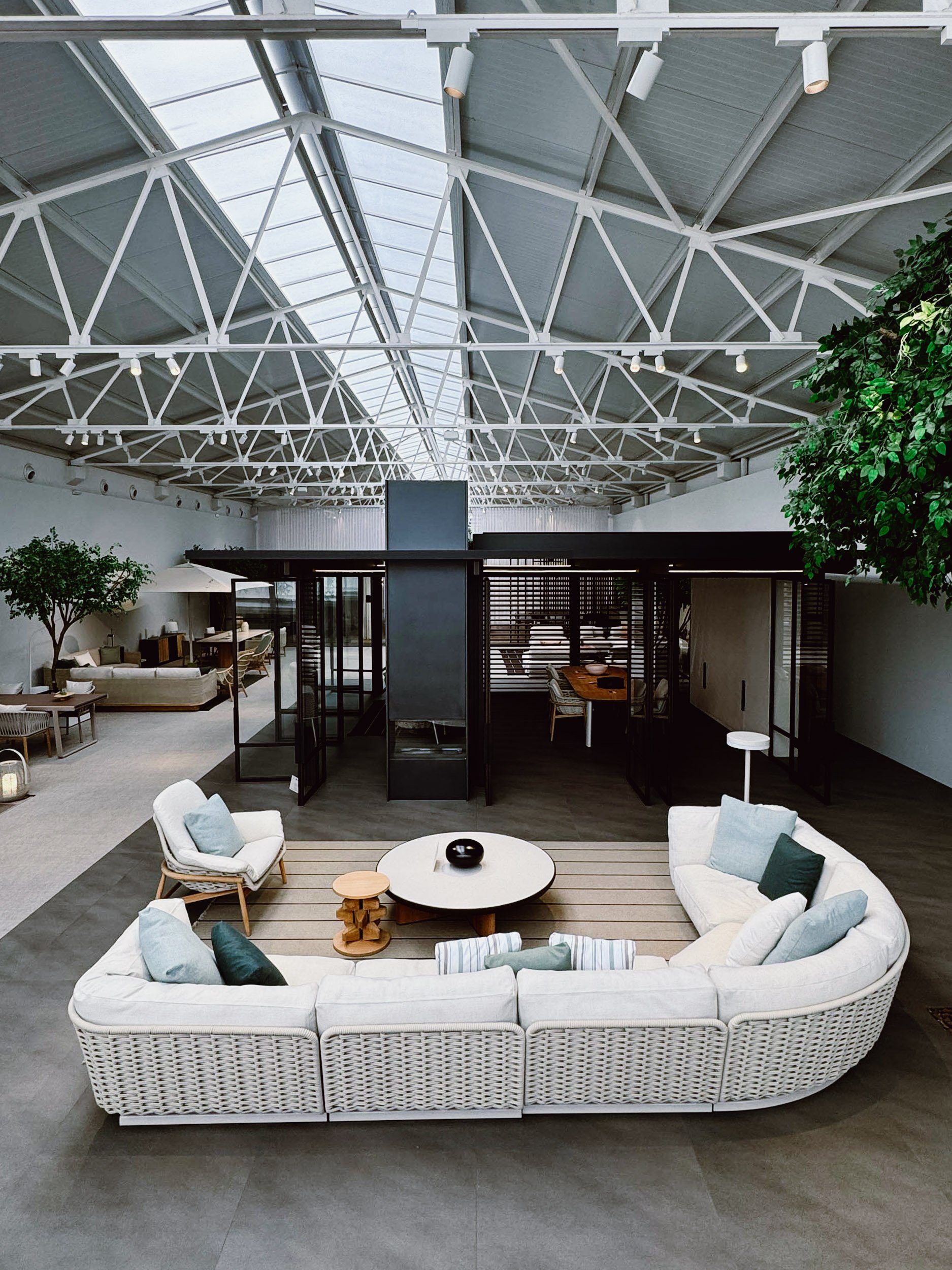 visita-kettal-vibia-vector-mais-45.jpg
