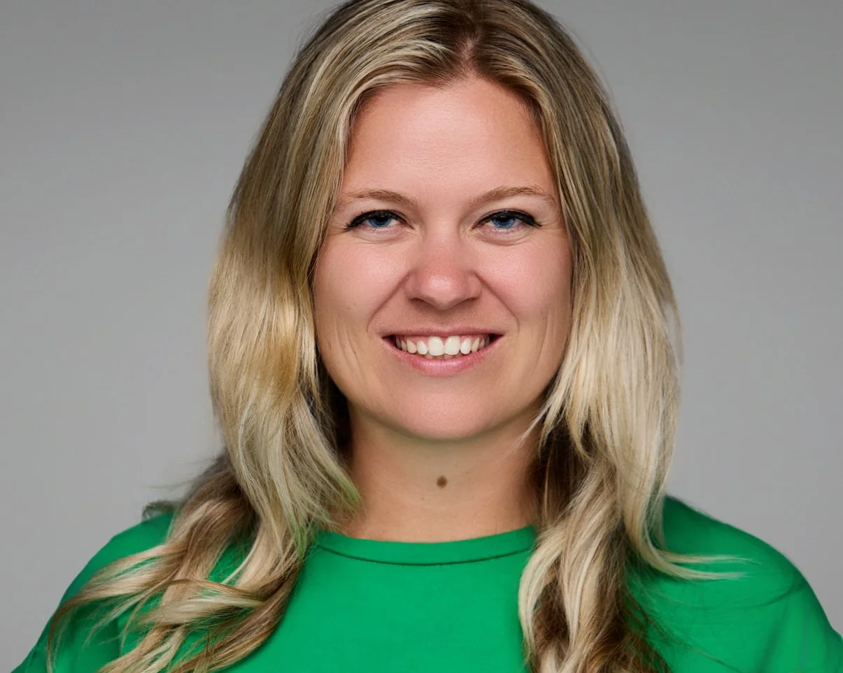 LizzBosma-Stefan Lens visuals.jpg