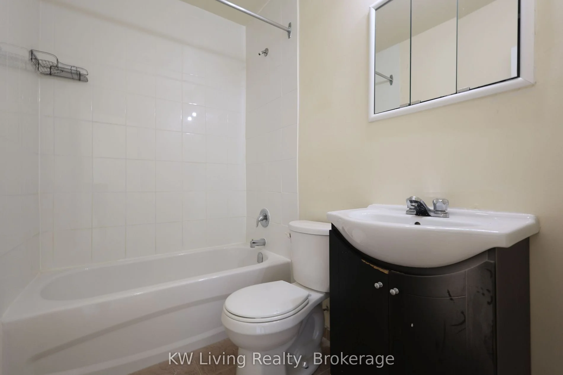 21 Bath.JPG