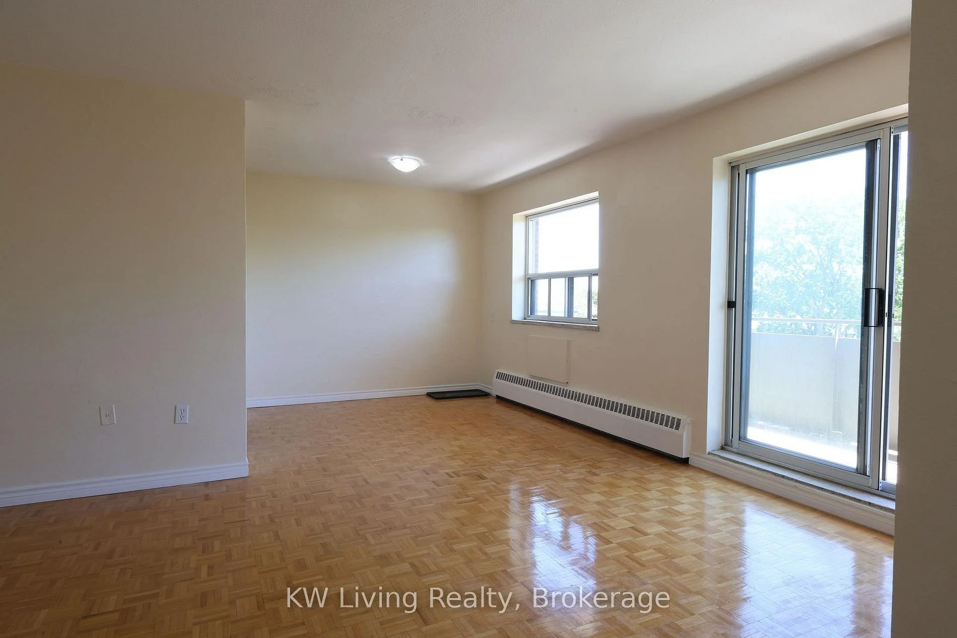 13 Living Dining.JPG