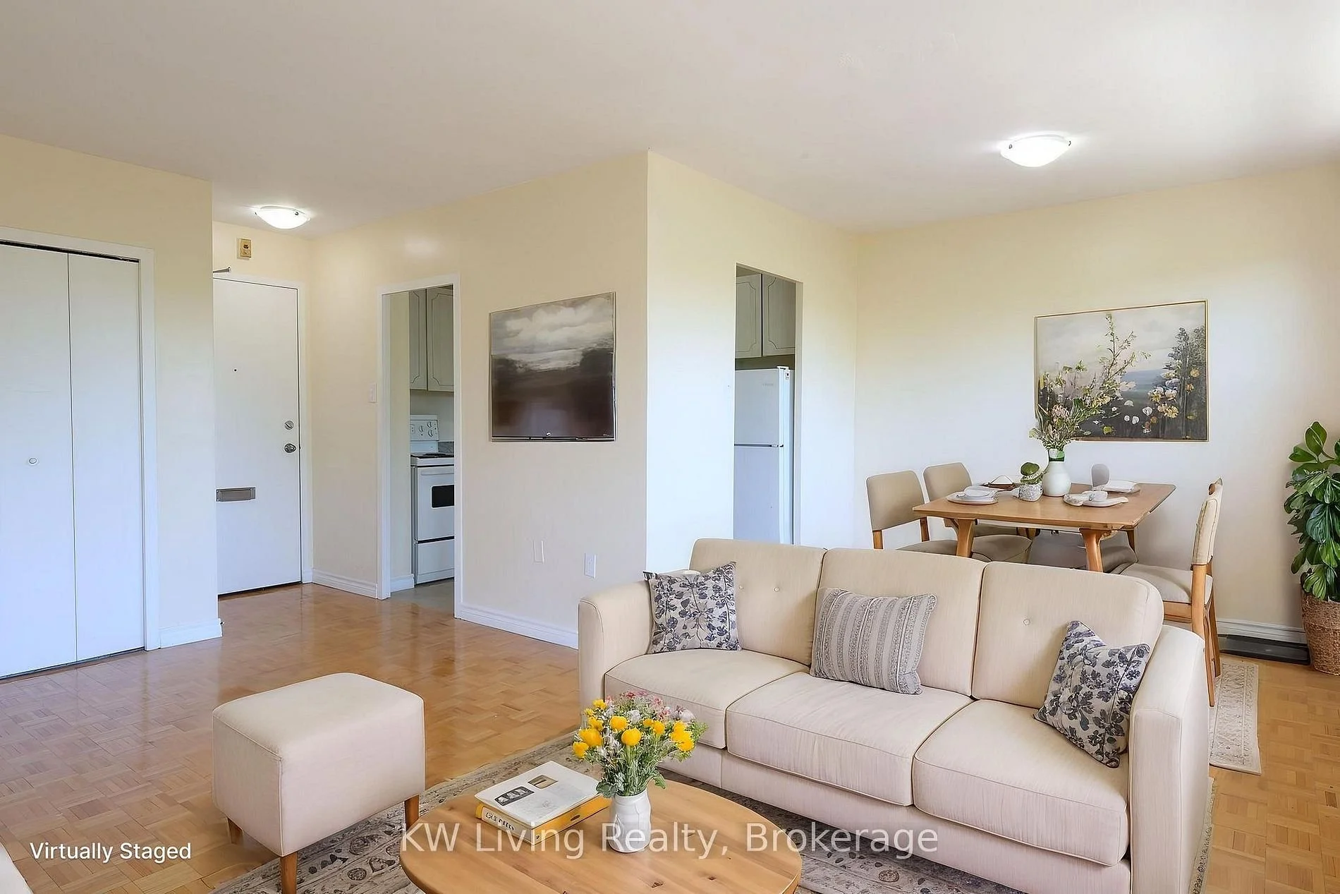 4 Living Dining VS.jpg