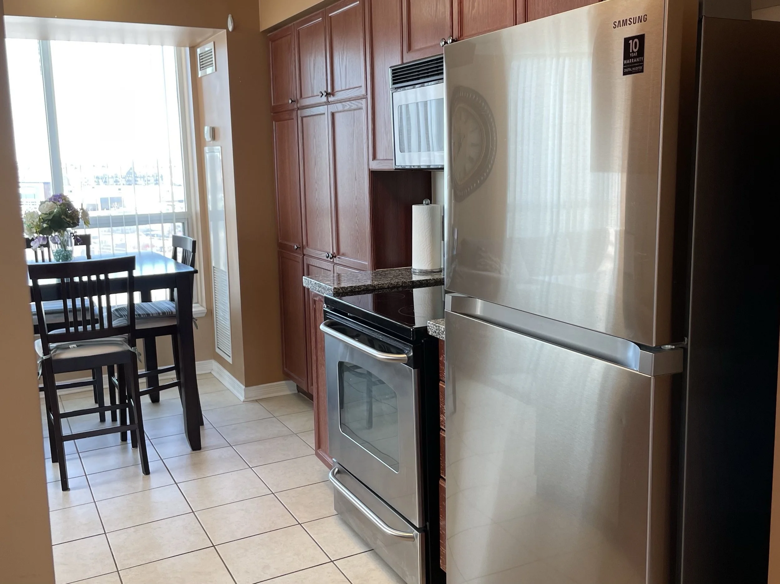 8_Kitchen.jpeg