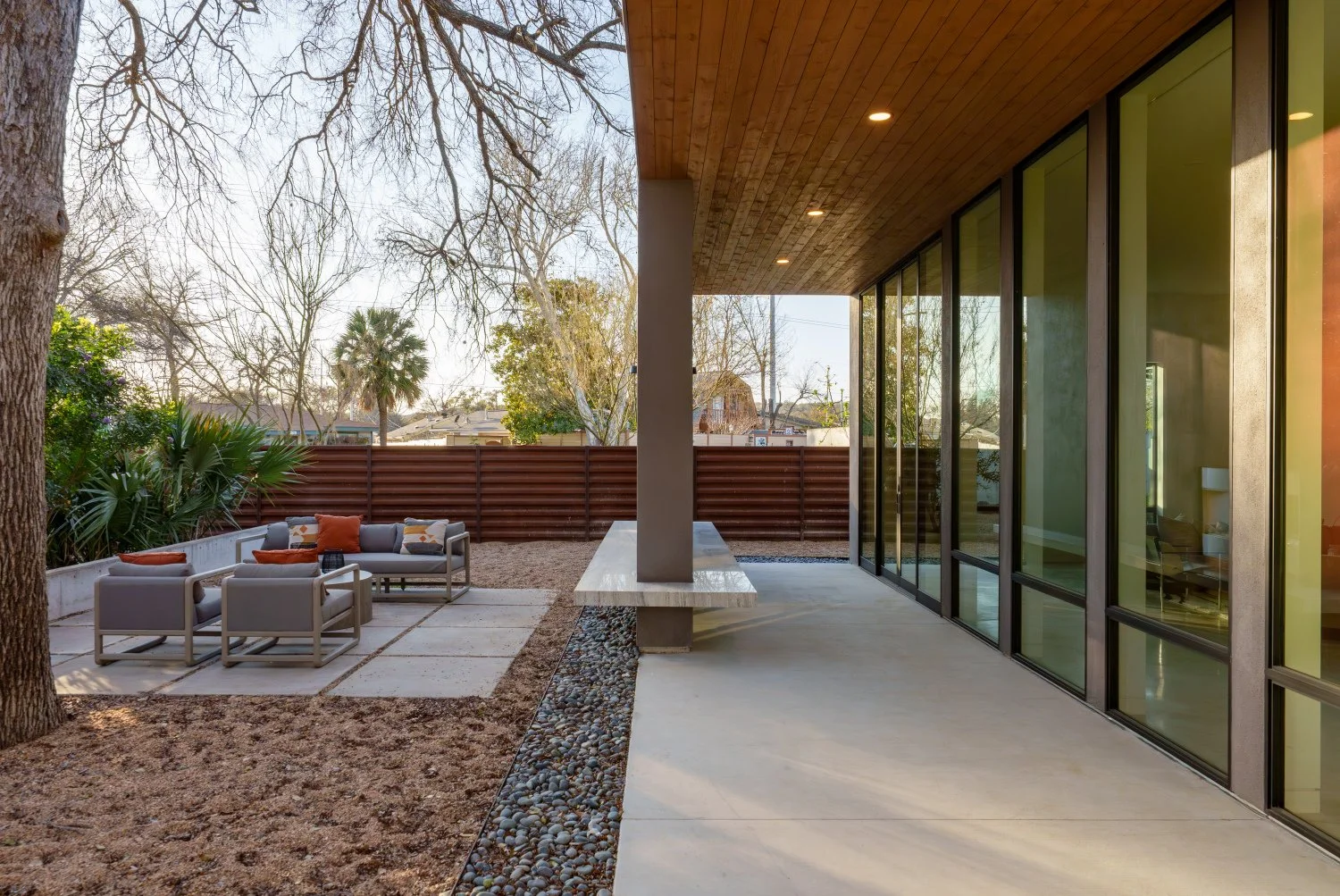 3007 Perry Ln - 41.jpg