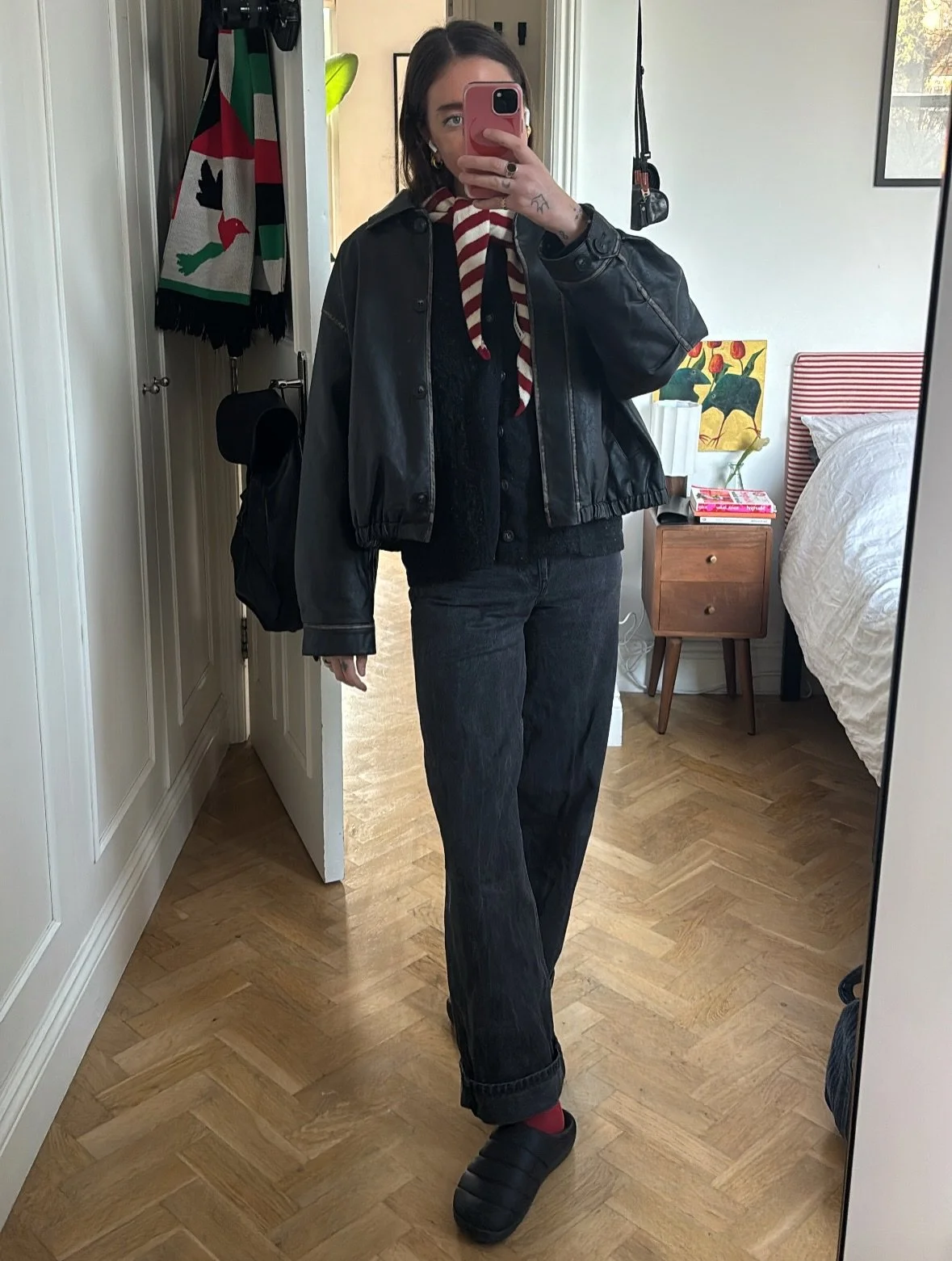 ❤️🧣🎈🤞🏼 
I hope you all had a blast and aren&rsquo;t too overwhelmed by everyone else&rsquo;s achievements last year &lsquo;cause I know I am - we&rsquo;re all cool just in different ways x