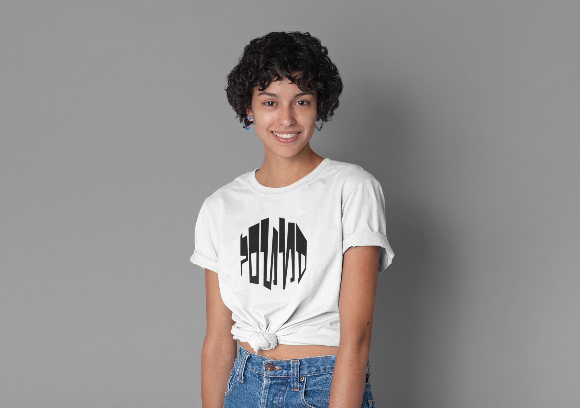 knotted-t-shirt-mockup-featuring-a-short-haired-woman-27288.png
