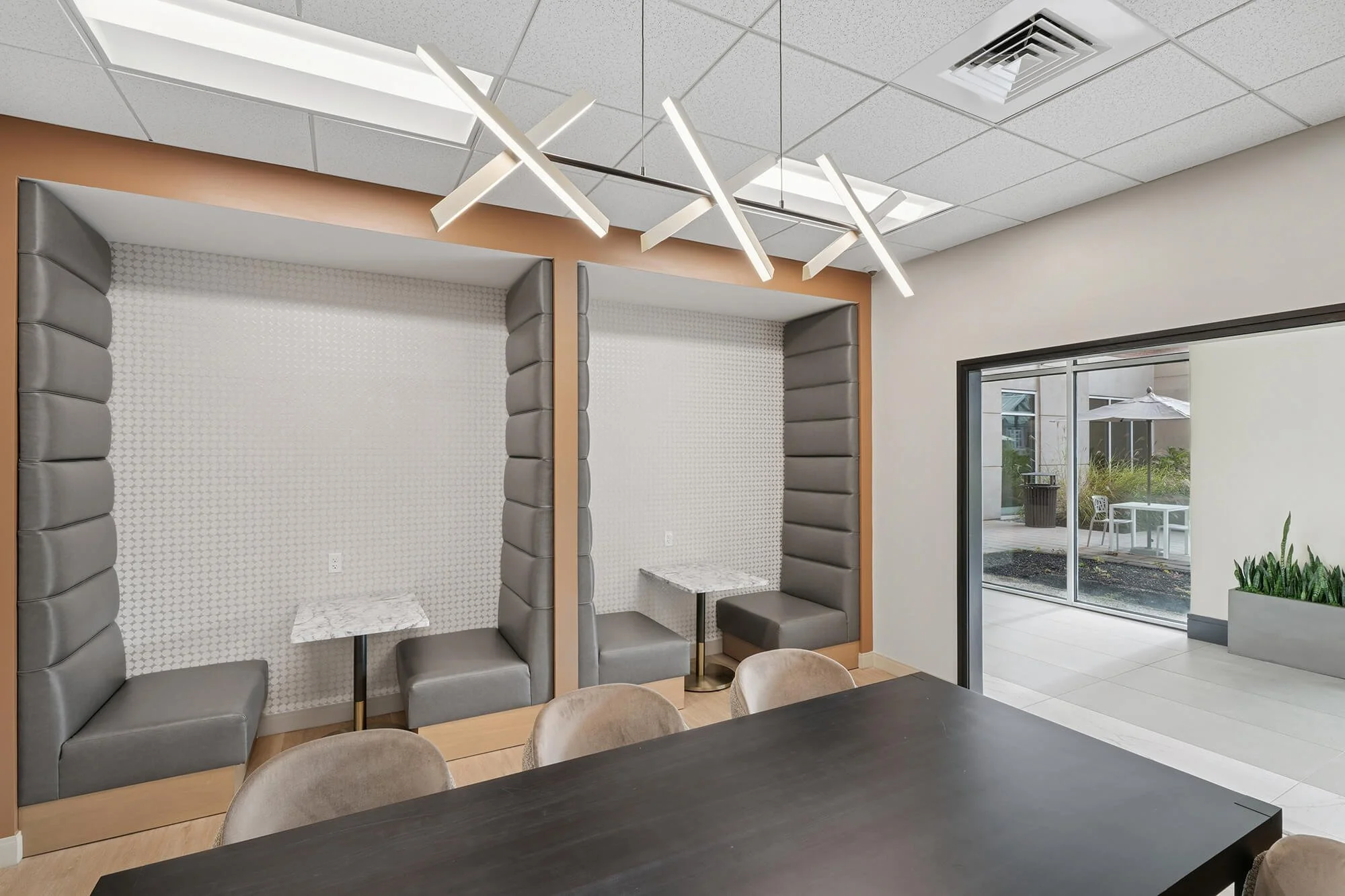 CENTER PLACE - PHOTOGRAPH 14.jpg