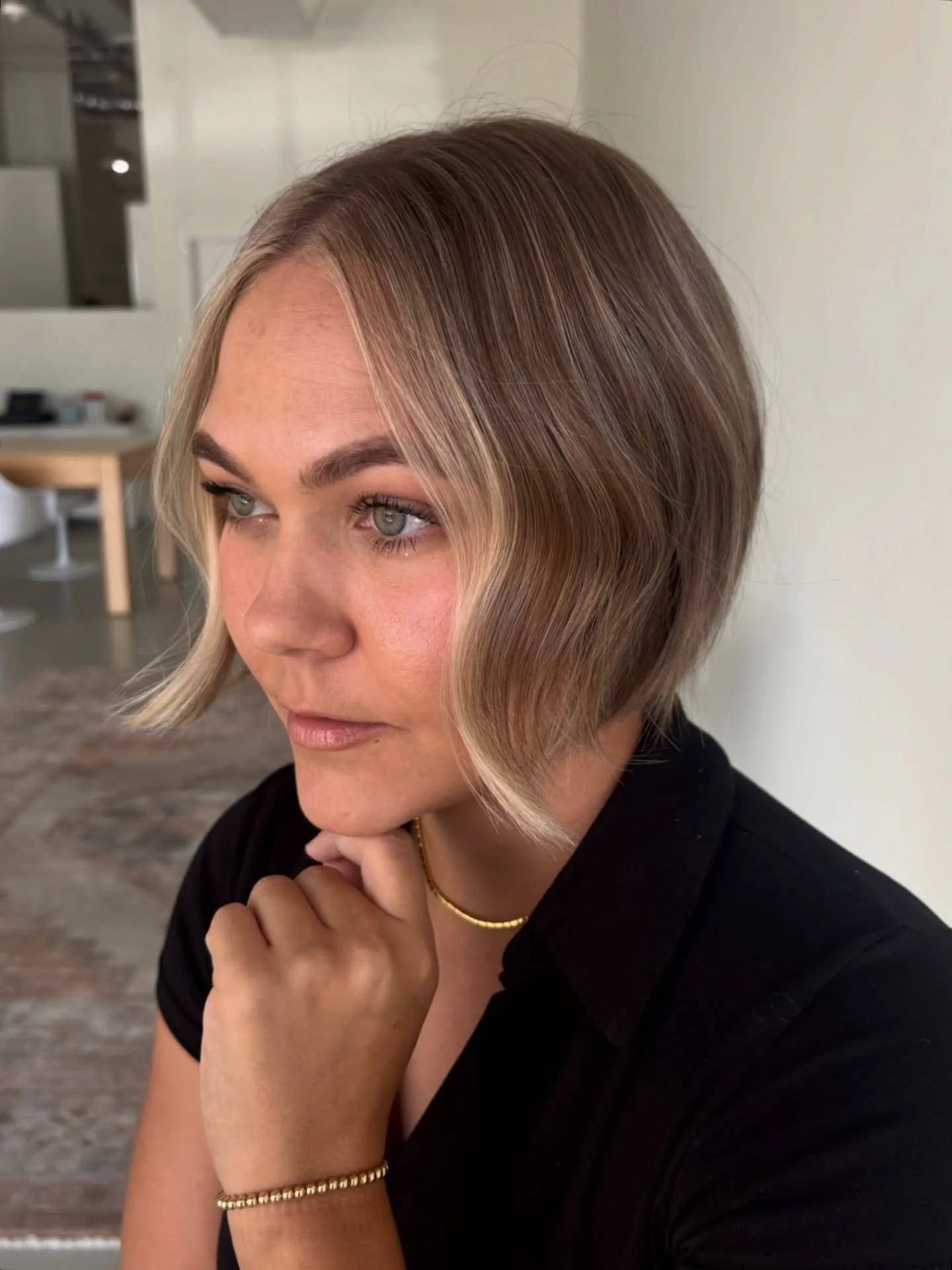A little blonde goes a long way!
Lorissa&rsquo;s latest blonde transformation is giving main character energy ⚡️

Follow @hairbylorissa777 for more beautiful hair!
.

.

.

#balayage #livedincolor #haircolor #beachhair #brightblonde #verobeachflorida