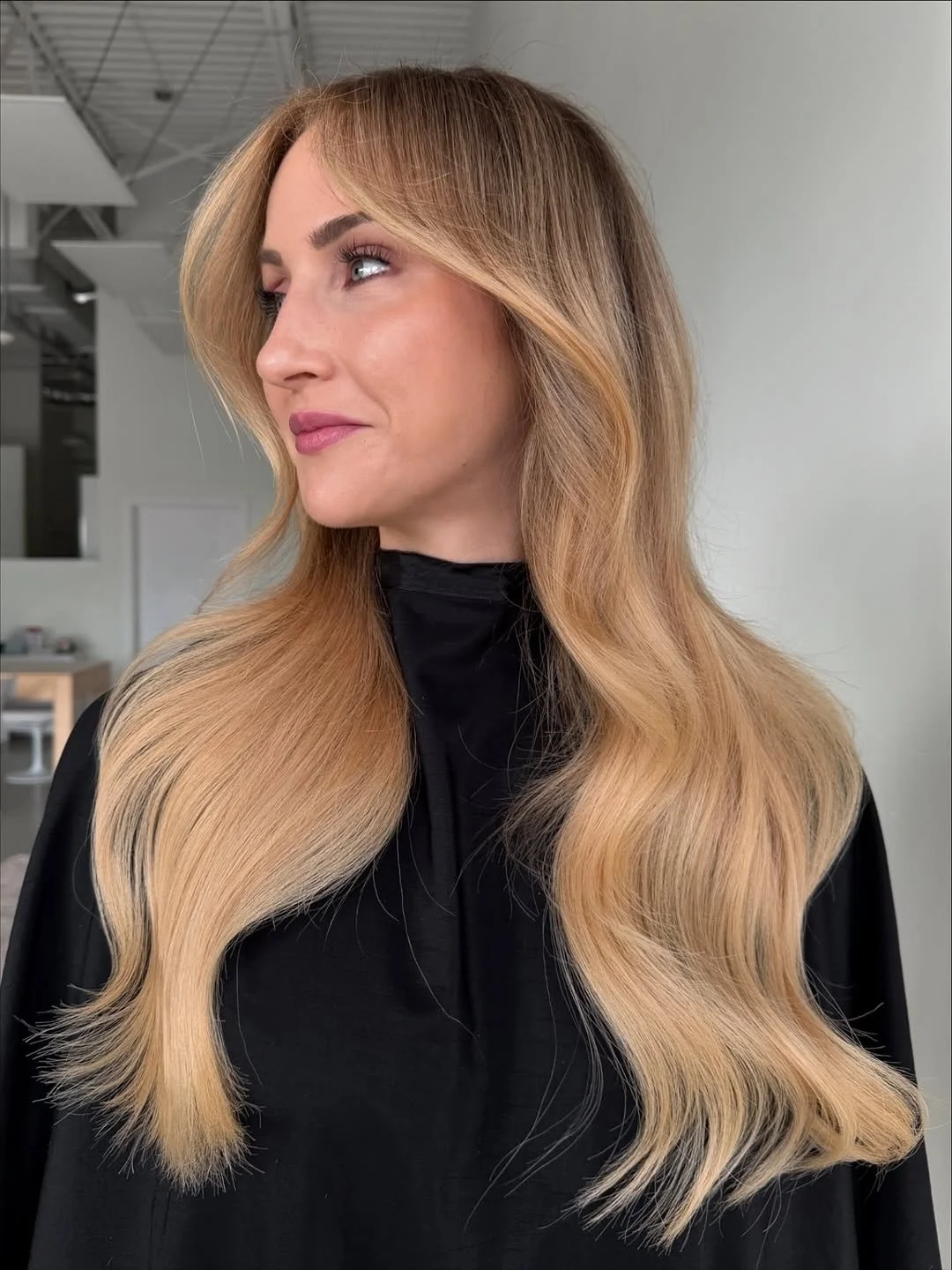 CAN&rsquo;T TAKE OUR EYES OFF THIS BRIDAL TRANSFORMATION ✨👰&zwj;♀️

For her big day, @colorwithbai brightened her blonde into a warm, sunlit golden tone and added two seamless rows of extensions for soft length and romantic fullness.

The result? A 