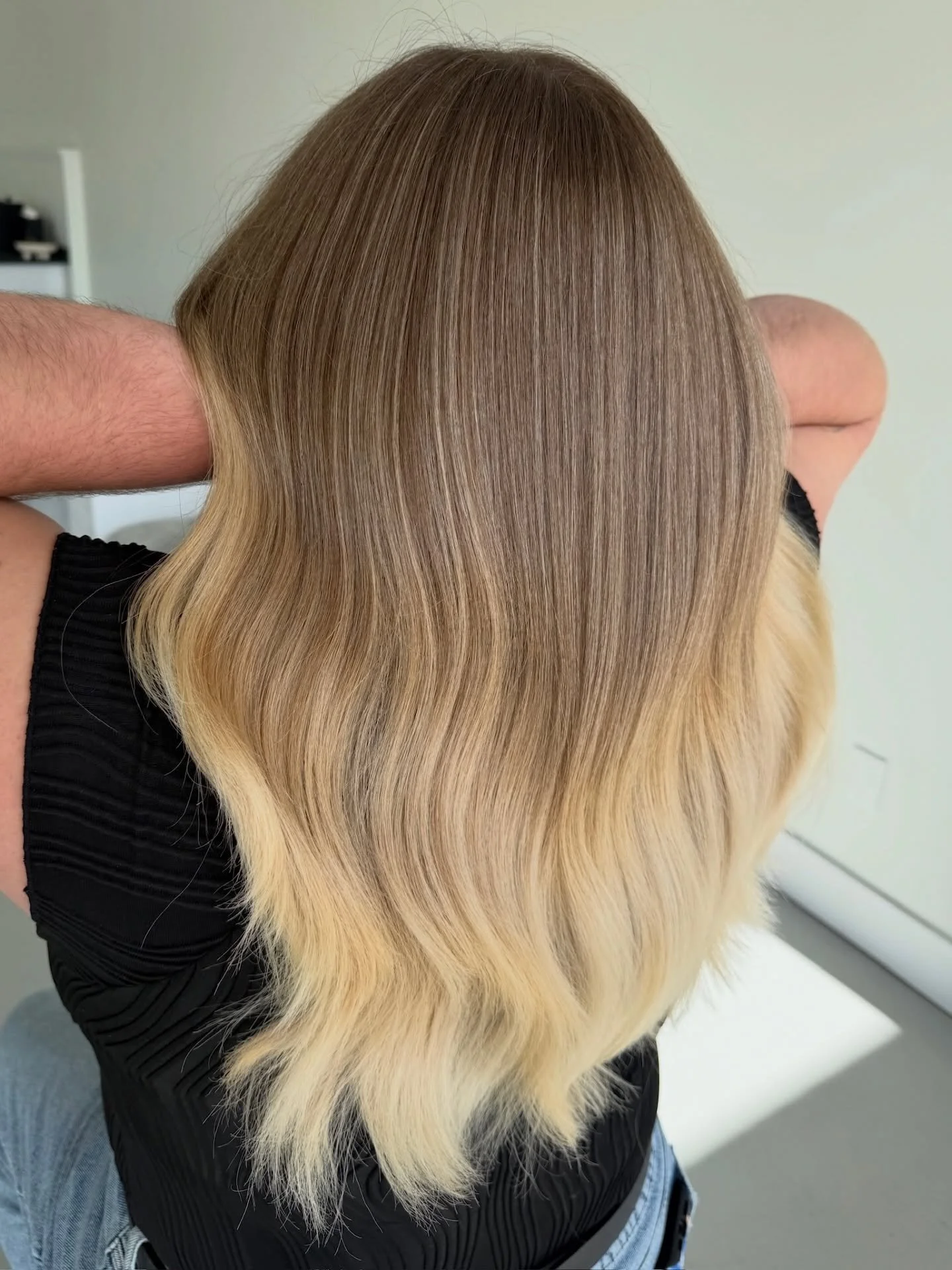 This blend needed its own spotlight 💫  Effortless, low-maintenance blonde by @hairbylorissa777 

Ready for your own lived-in look? Text 772-410-4707 to book with Lorissa
or book online 🔗 link in bio

#livedinblonde #lowmaintenanceblonde #floridahai