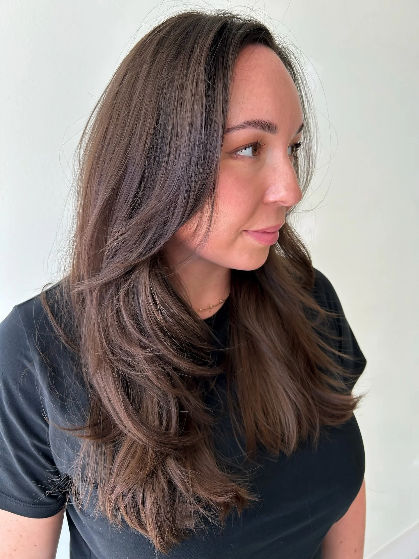 Effortless movement, fresh new energy ✴︎
Haircuts by @delfox4hair fall naturally, move easily, and don&rsquo;t need much to look good ✂︎ that&rsquo;s why we love &lsquo;em!

This is your sign to book a haircut ➝ text 772-410-4707

#haircuttingspecial