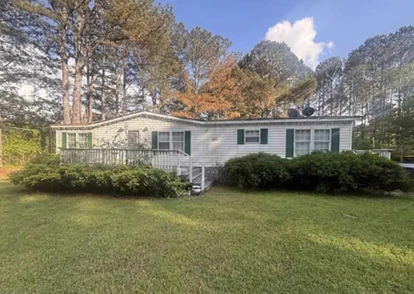 196 Evergreen Rd, Carrollton, GA 30117