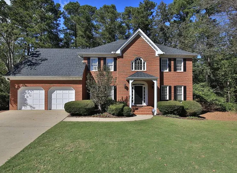 110 Pine Wood Close, Roswell, GA 30076