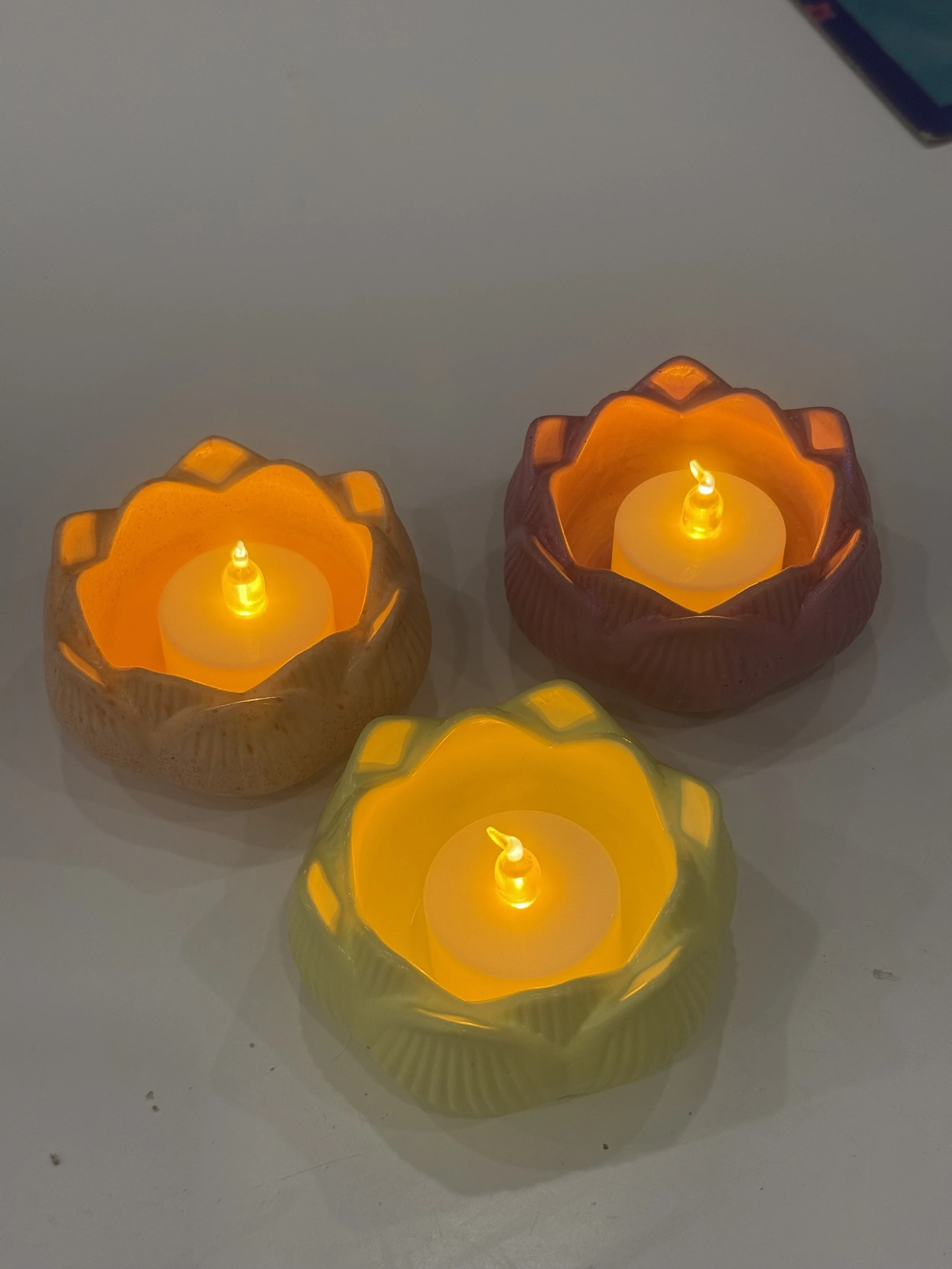 Lotus tea lights