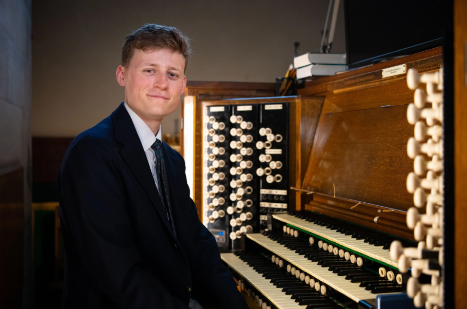 Organ Recital: Alex Flower